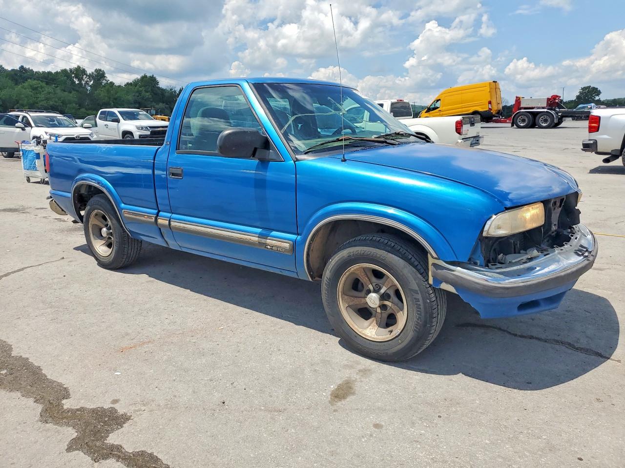 2000 Chevrolet S Truck S10 Blue vin: 1GCCS1440YK145839