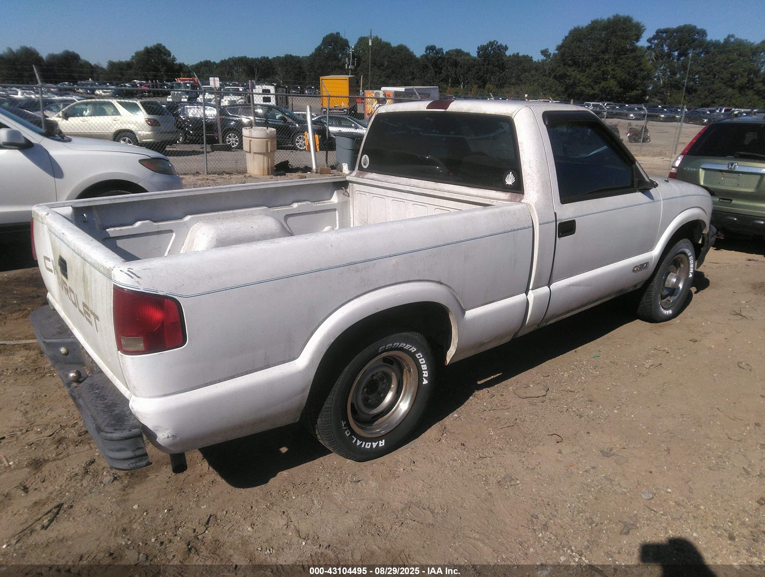 1995 Chevrolet S Truck S10 Белый vin: 1GCCS1441SK233841