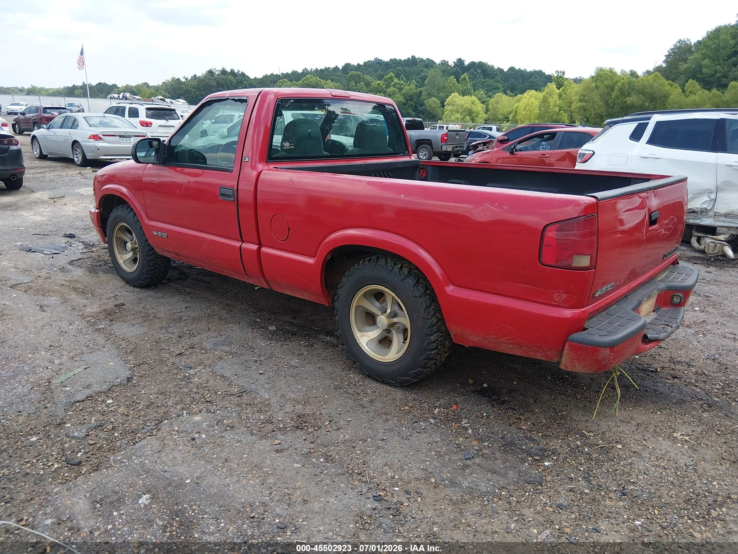 1999 Chevrolet S-10 Ls Red vin: 1GCCS1441XK109026