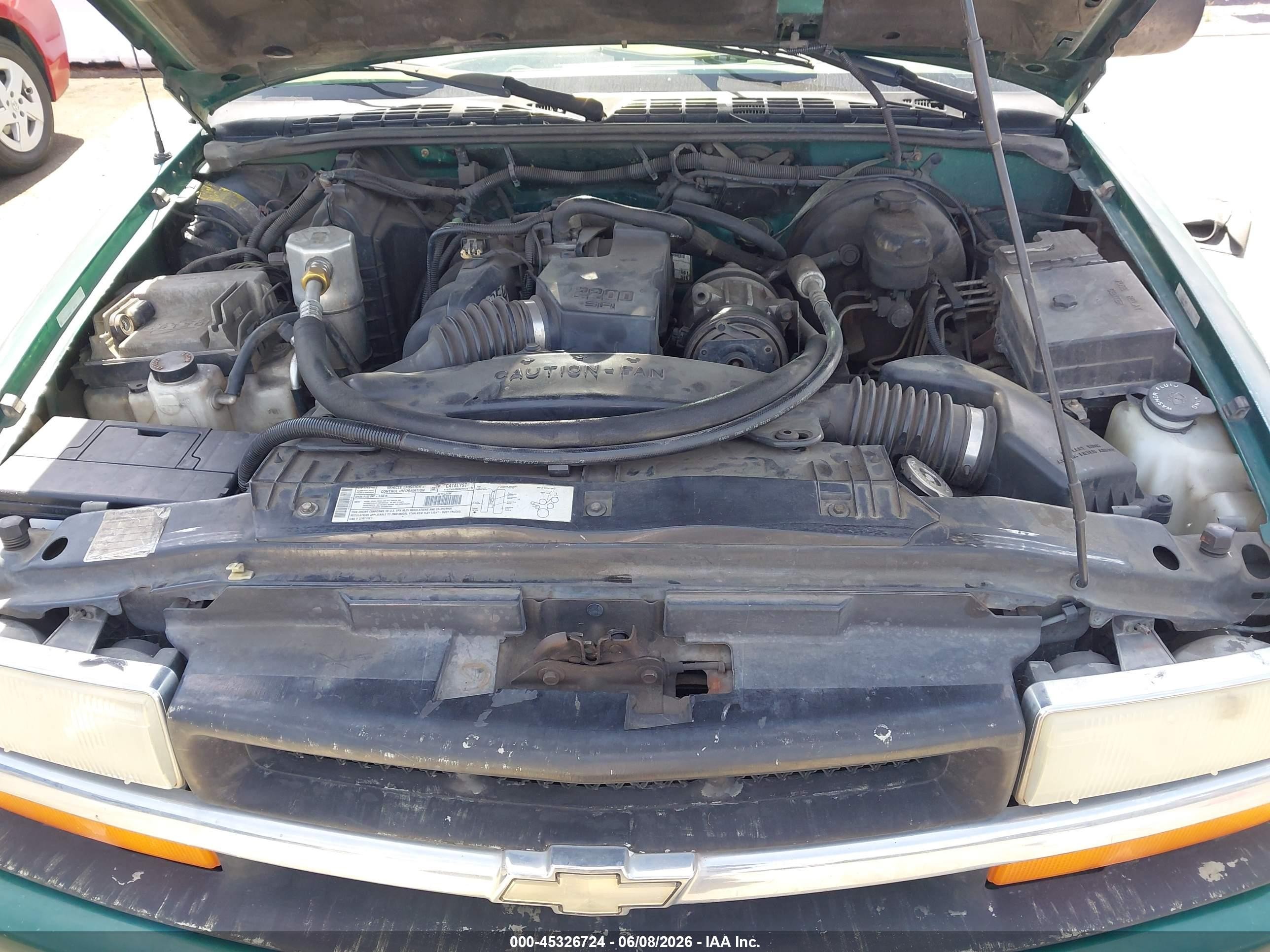 2000 Chevrolet S-10 Ls Green vin: 1GCCS1441Y8186364