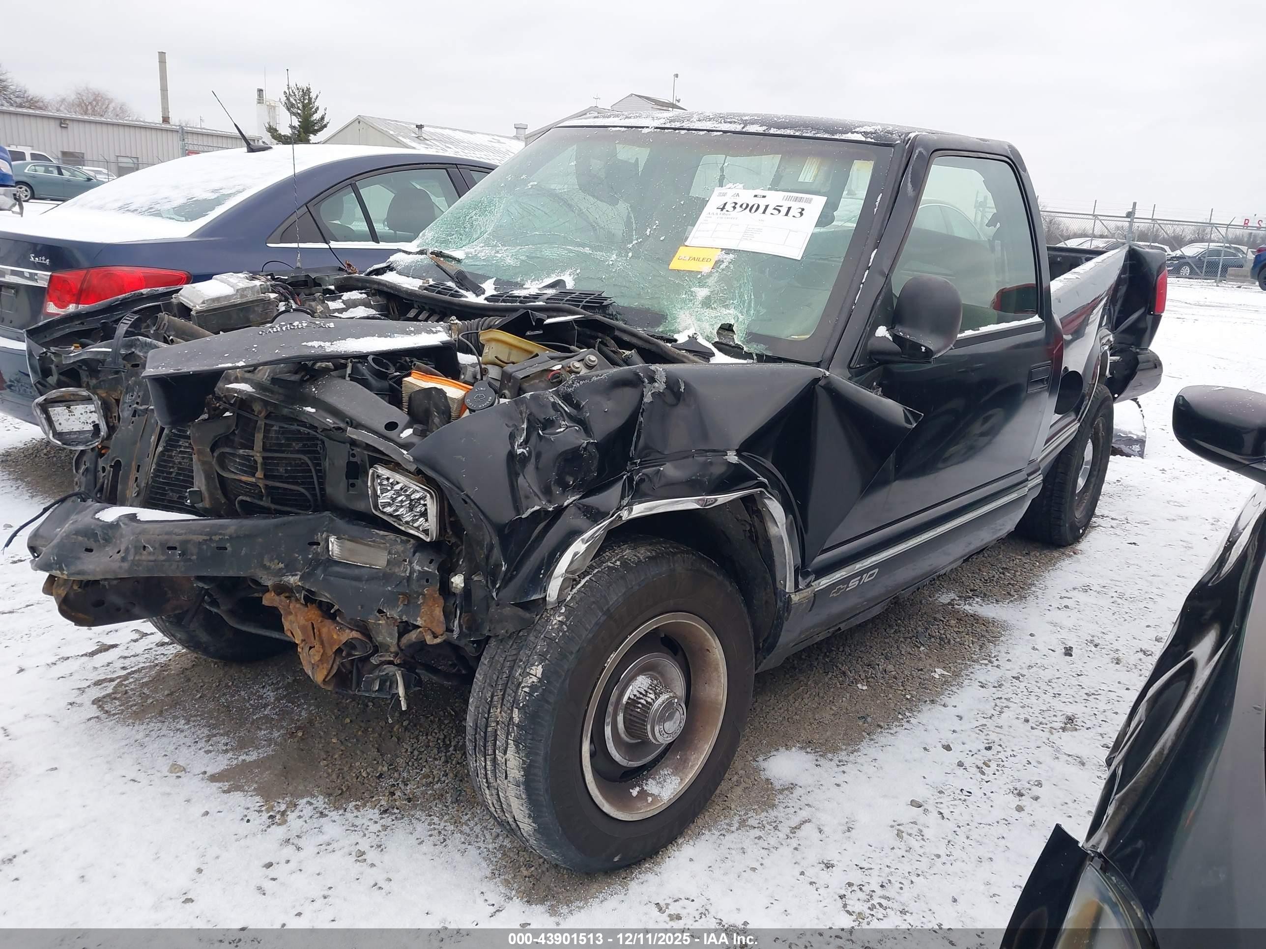 1996 Chevrolet S Truck S10 Black vin: 1GCCS1442TK126587