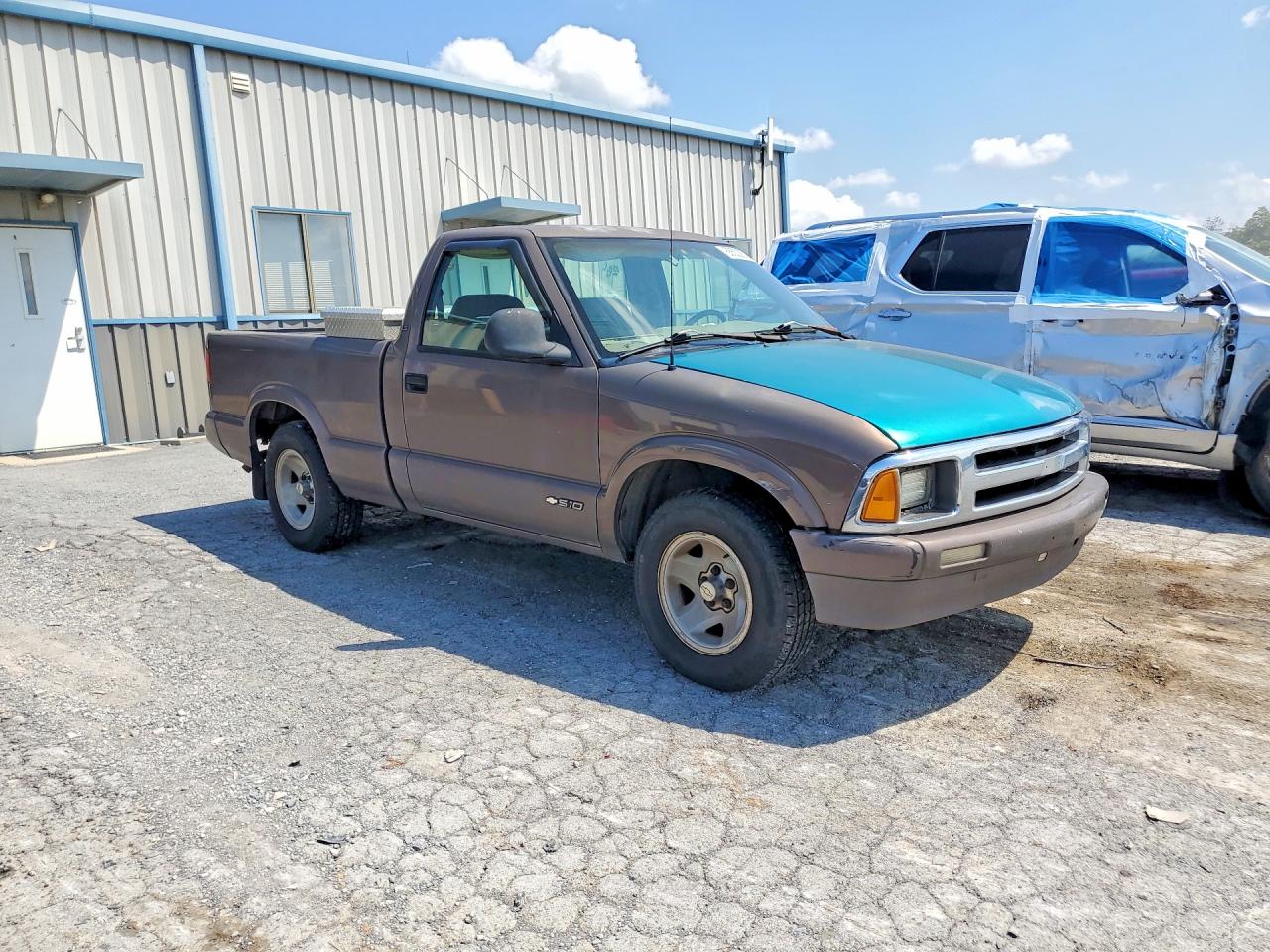1997 Chevrolet S Truck S10 Tan vin: 1GCCS1442V8100944