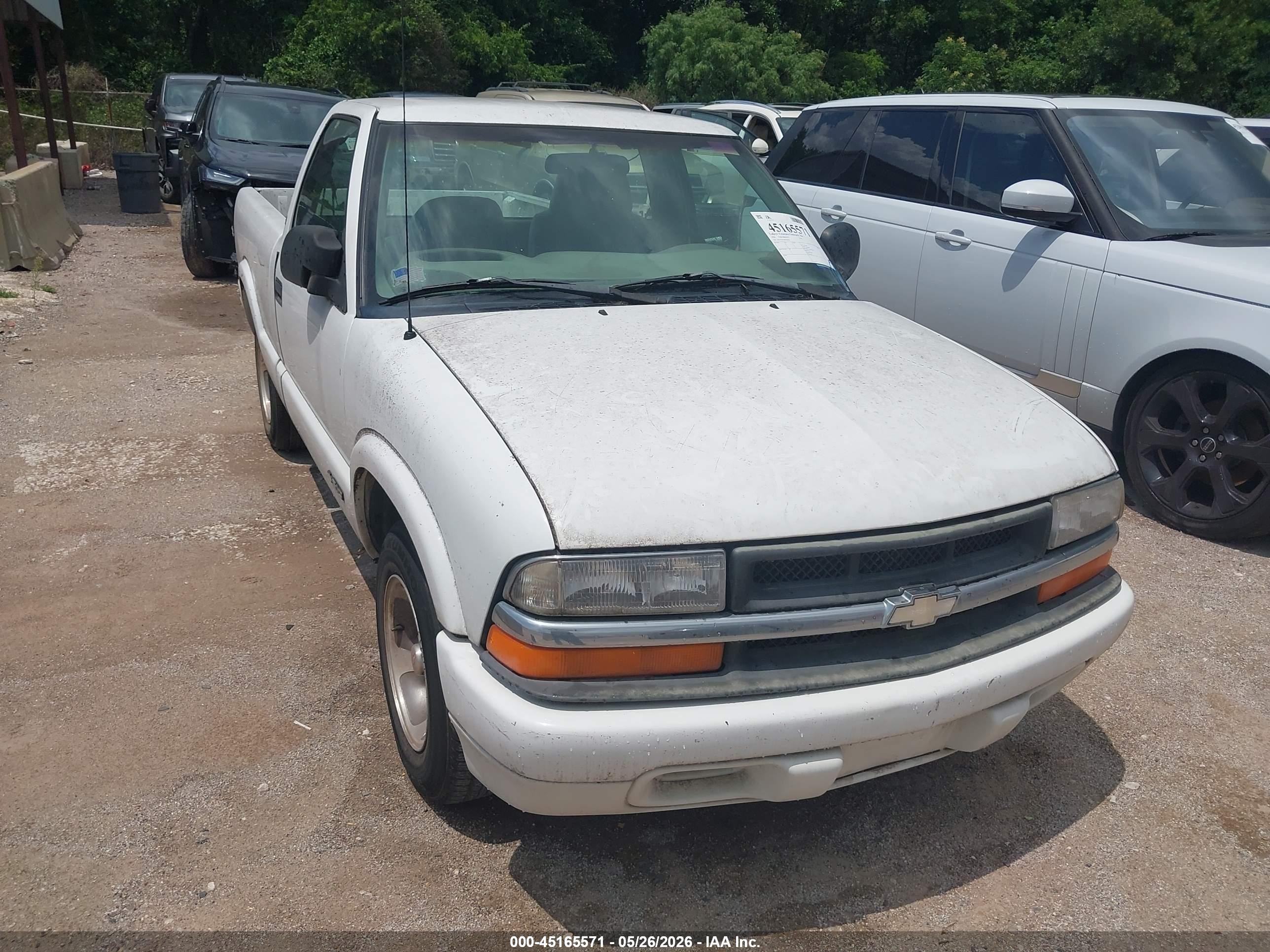 1998 Chevrolet S-10 Ls Fleetside White vin: 1GCCS1442W8195636