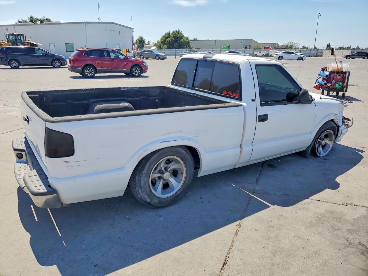 1998 Chevrolet S Truck S10 White vin: 1GCCS1442WK150134