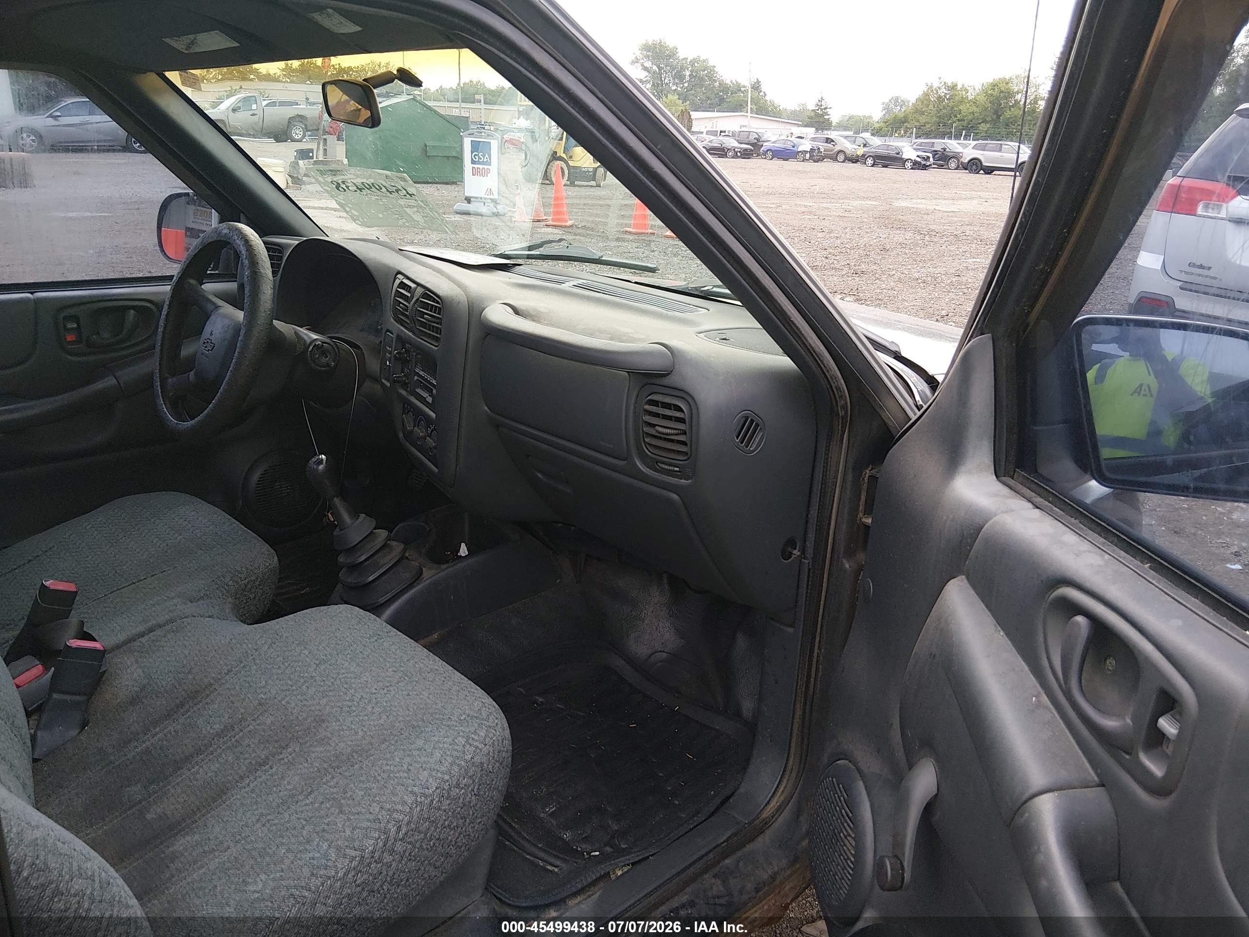 1999 Chevrolet S-10   Черный vin: 1GCCS1442XK181692