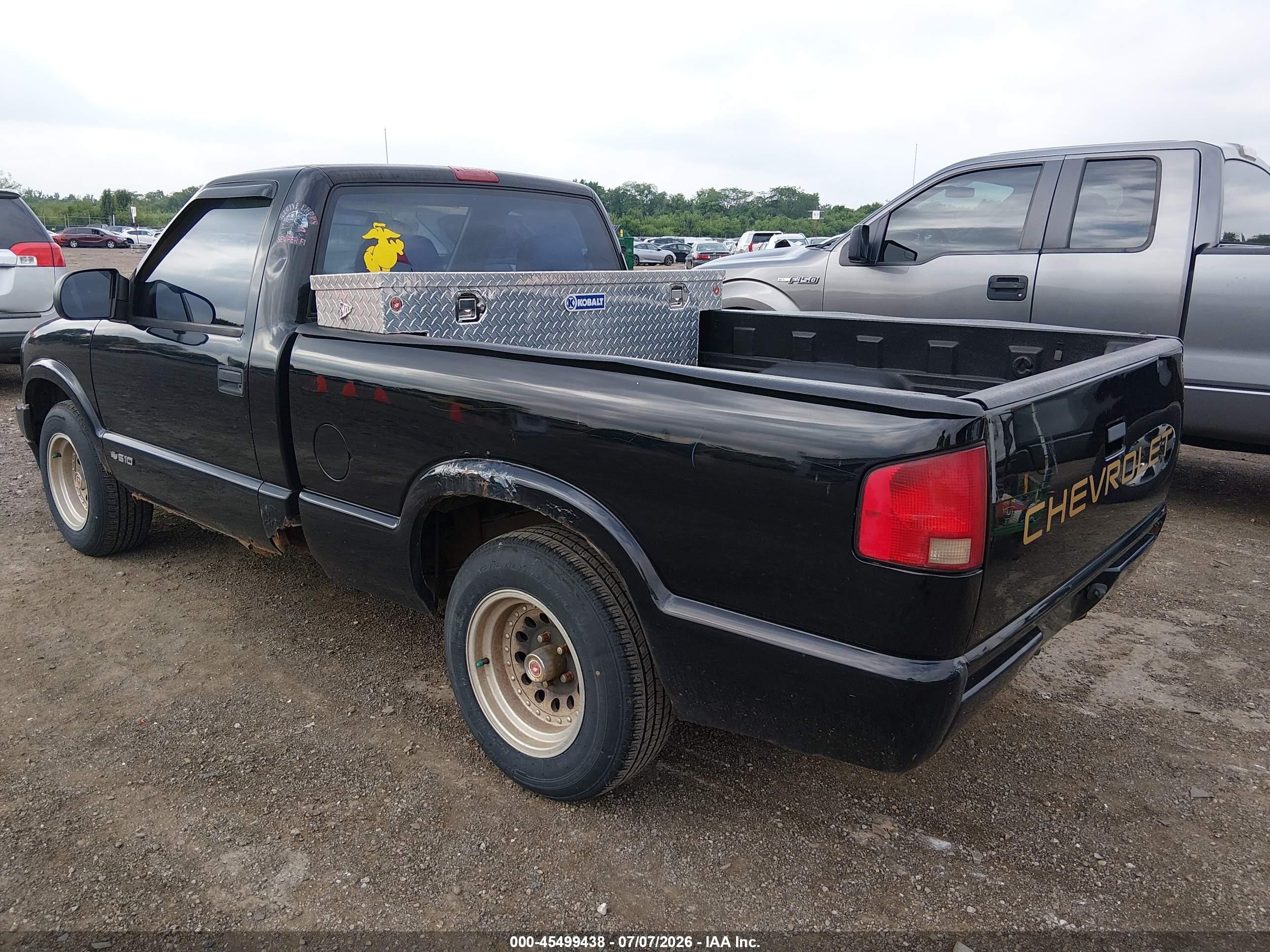 1999 Chevrolet S-10   Черный vin: 1GCCS1442XK181692
