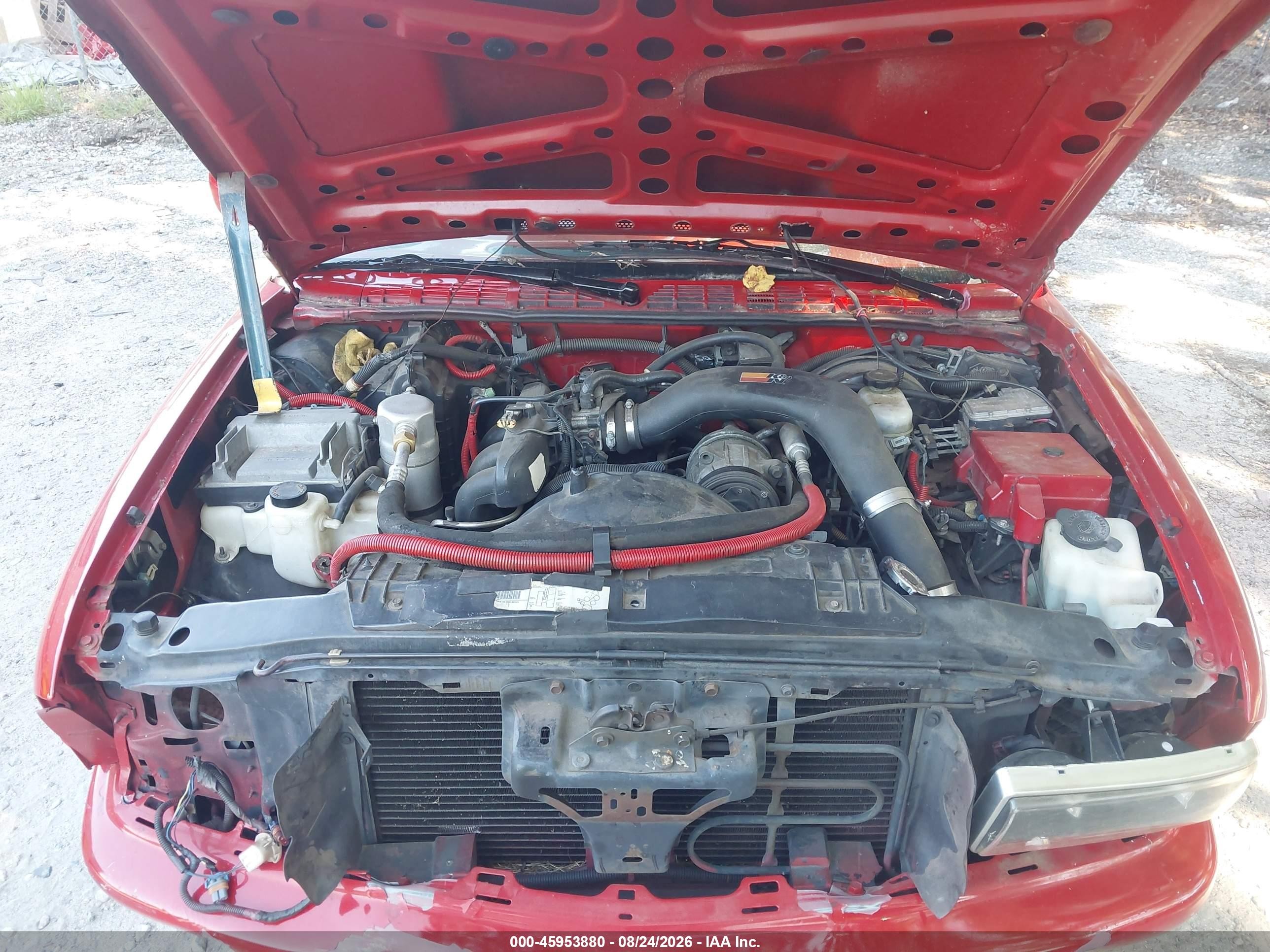 2000 Chevrolet S-10 Ls Red vin: 1GCCS1442Y8160100
