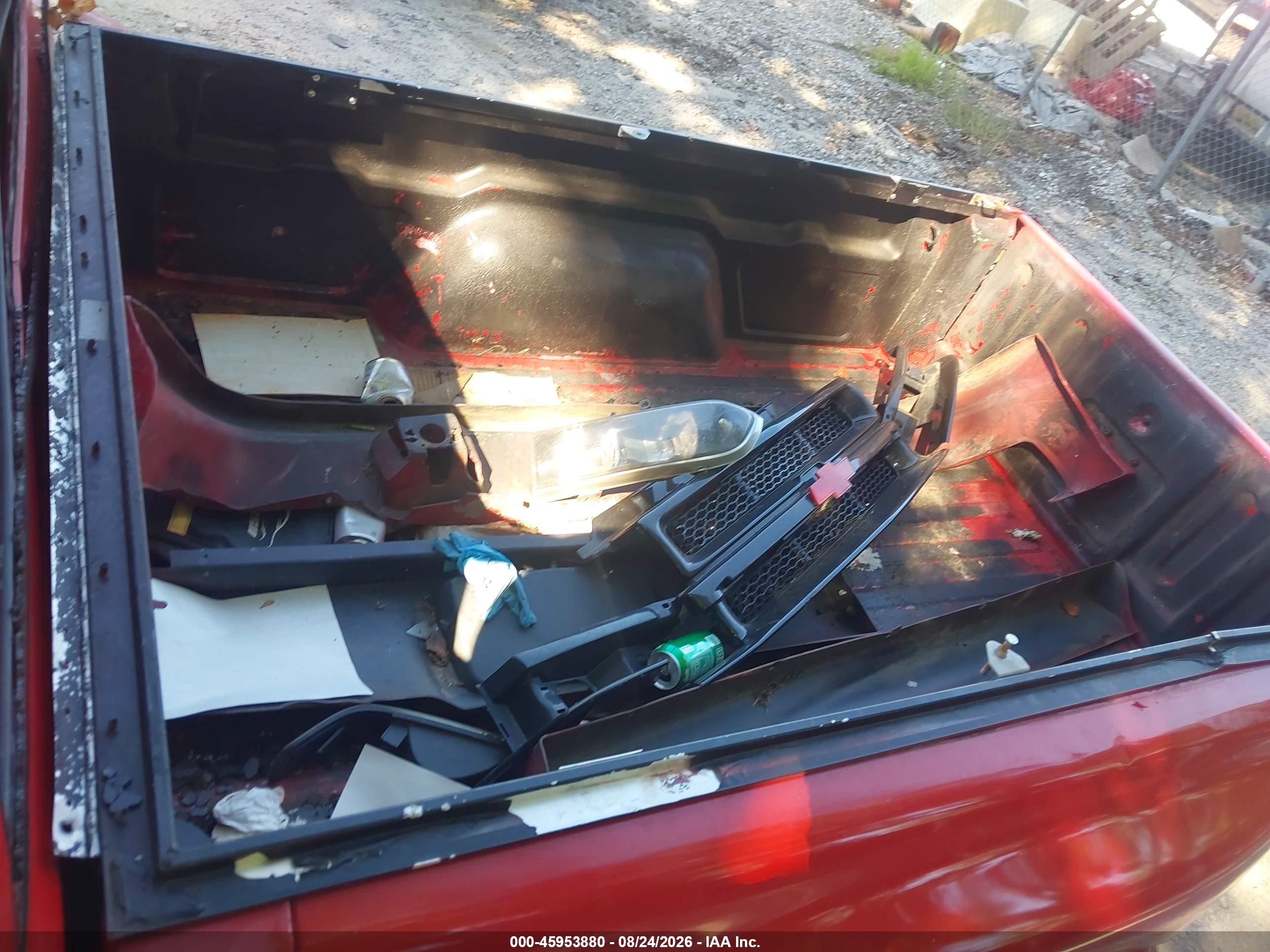 2000 Chevrolet S-10 Ls Red vin: 1GCCS1442Y8160100