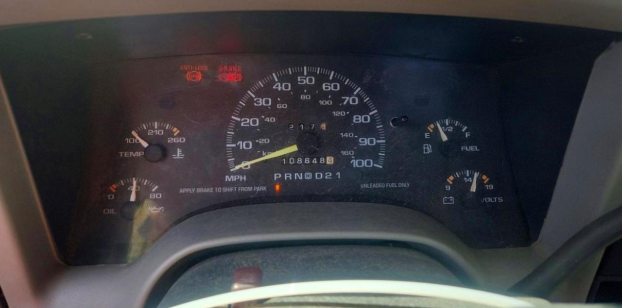 1997 Chevrolet S Truck S10 Two Tone vin: 1GCCS1443V8201507