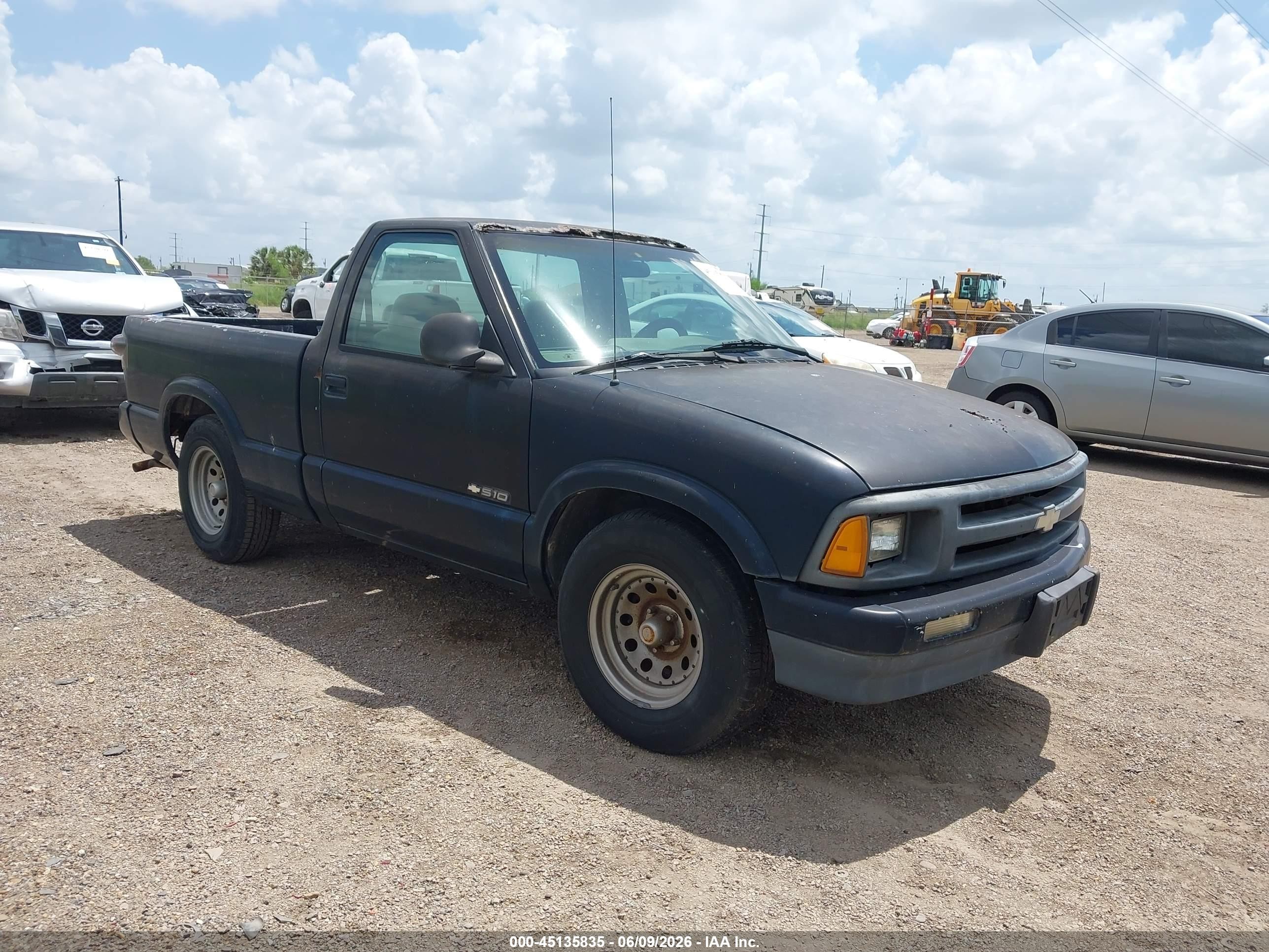 1994 Chevrolet S Truck S10 Black vin: 1GCCS1444R8157510