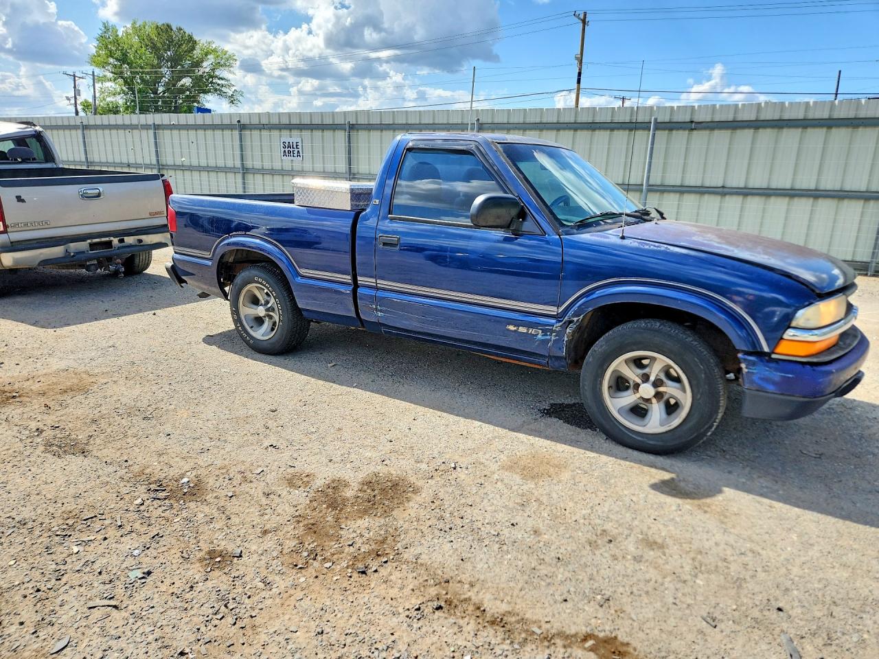 1999 Chevrolet S Truck S10 Blue vin: 1GCCS1444X8130675