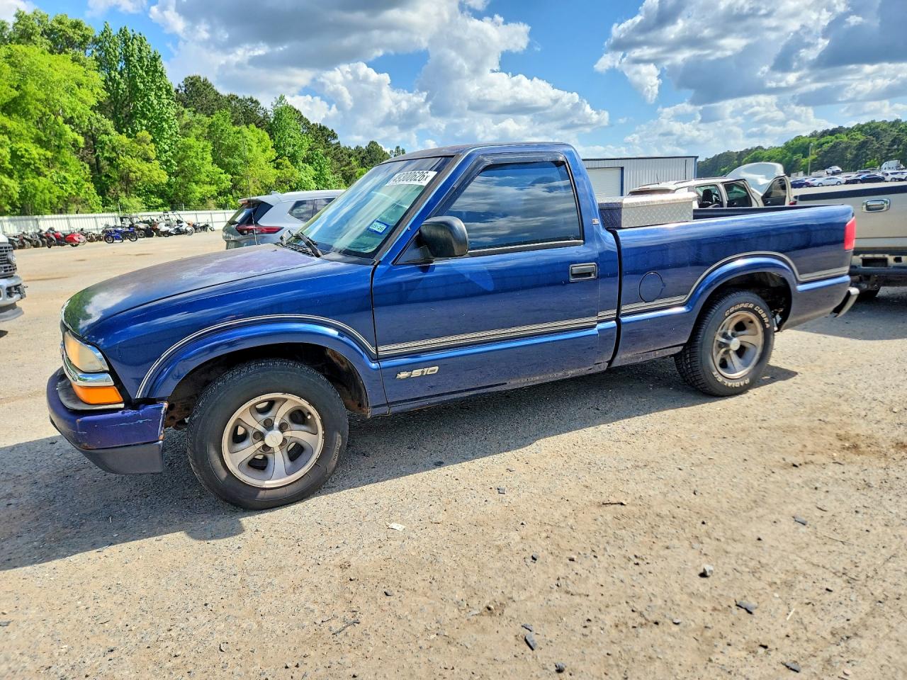 1999 Chevrolet S Truck S10 Blue vin: 1GCCS1444X8130675