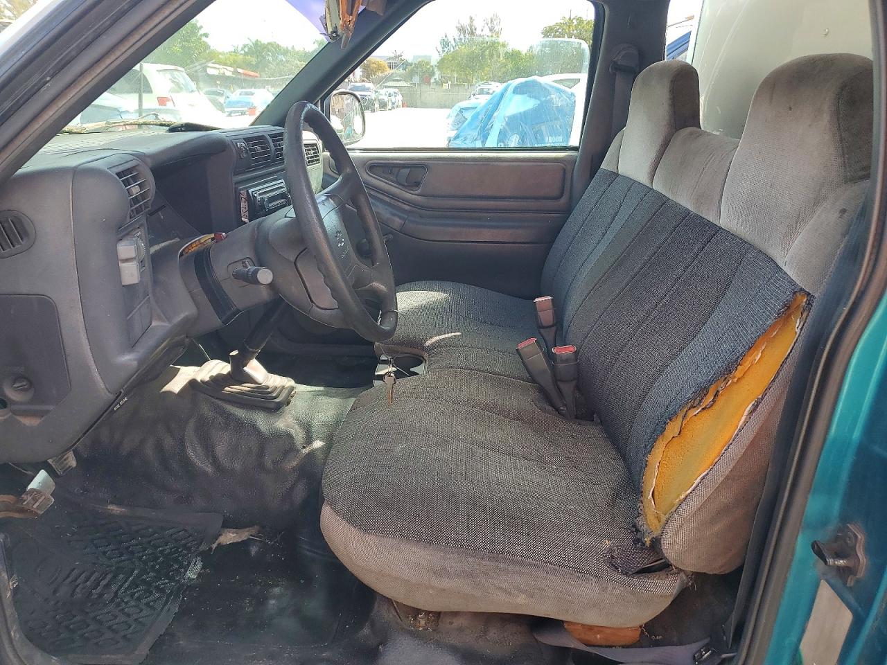 1995 Chevrolet S Truck S10 Green vin: 1GCCS1445S8245584