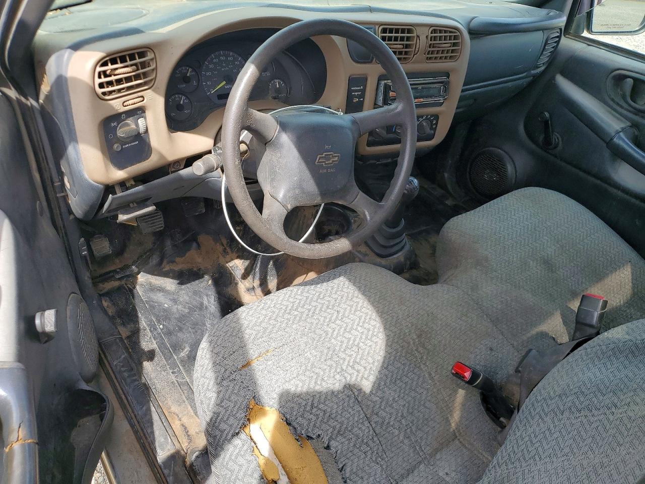 1999 Chevrolet S Truck S10 Silver vin: 1GCCS1445X8150627