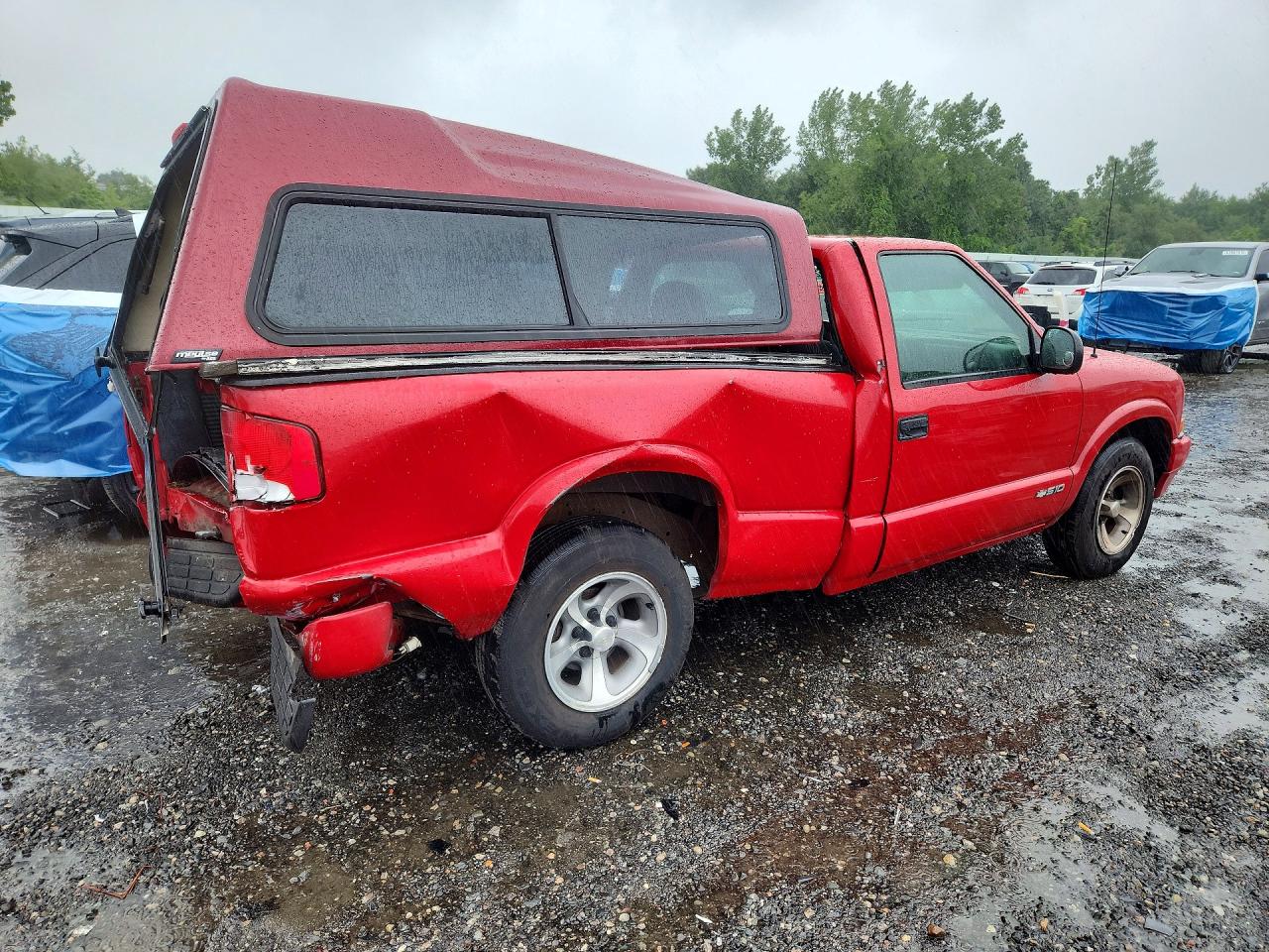 1998 Chevrolet S Truck S10 Red vin: 1GCCS1446W8189144