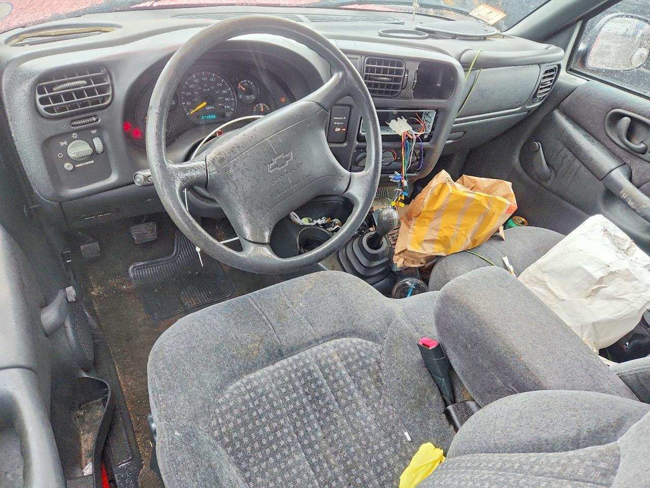 1998 Chevrolet S Truck S10 Red vin: 1GCCS1446W8189144