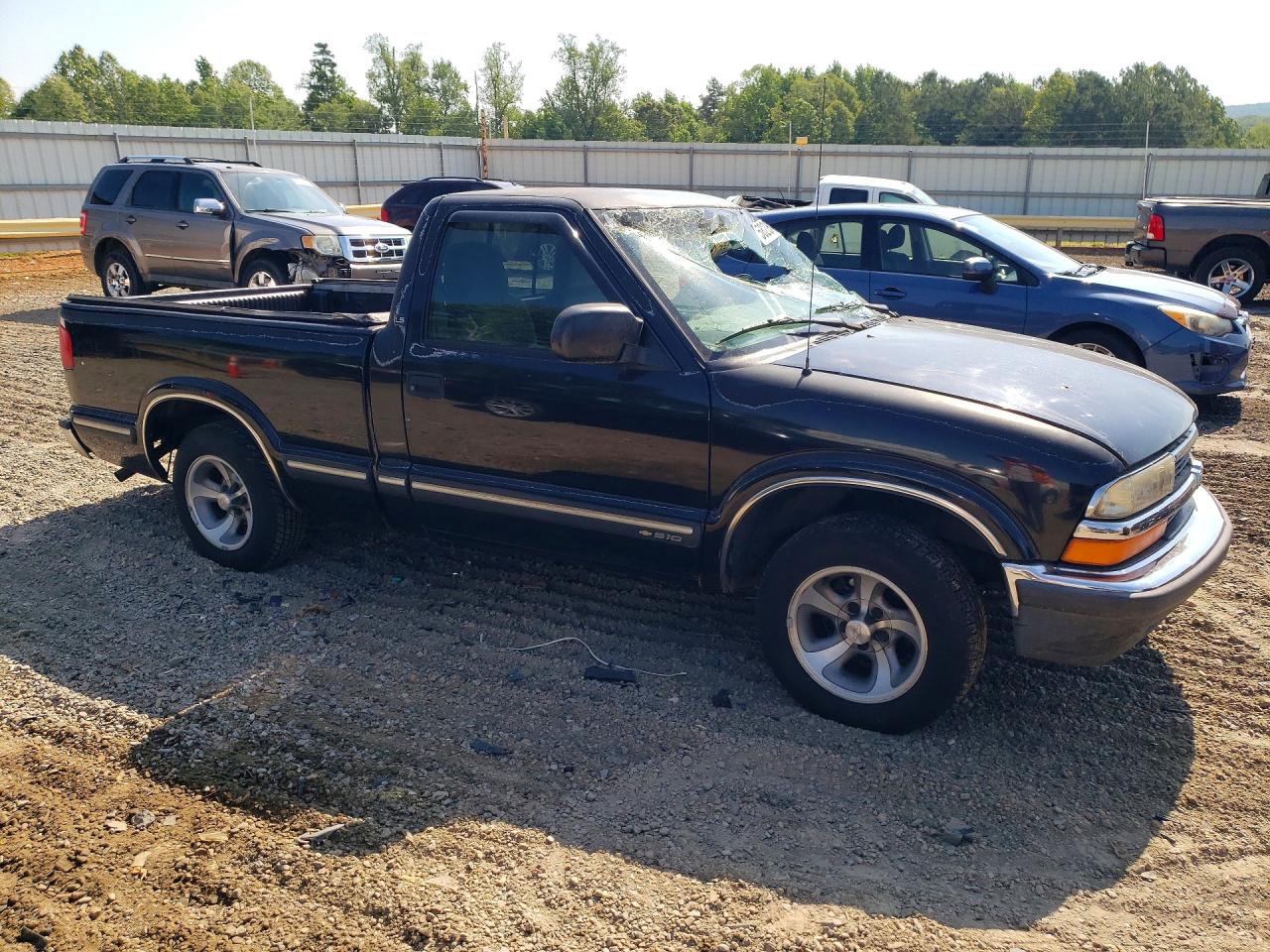 1998 Chevrolet S Truck S10 Black vin: 1GCCS1446WK251659