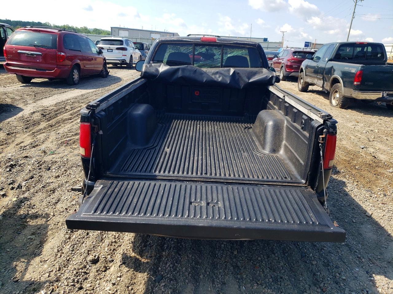 1998 Chevrolet S Truck S10 Black vin: 1GCCS1446WK251659