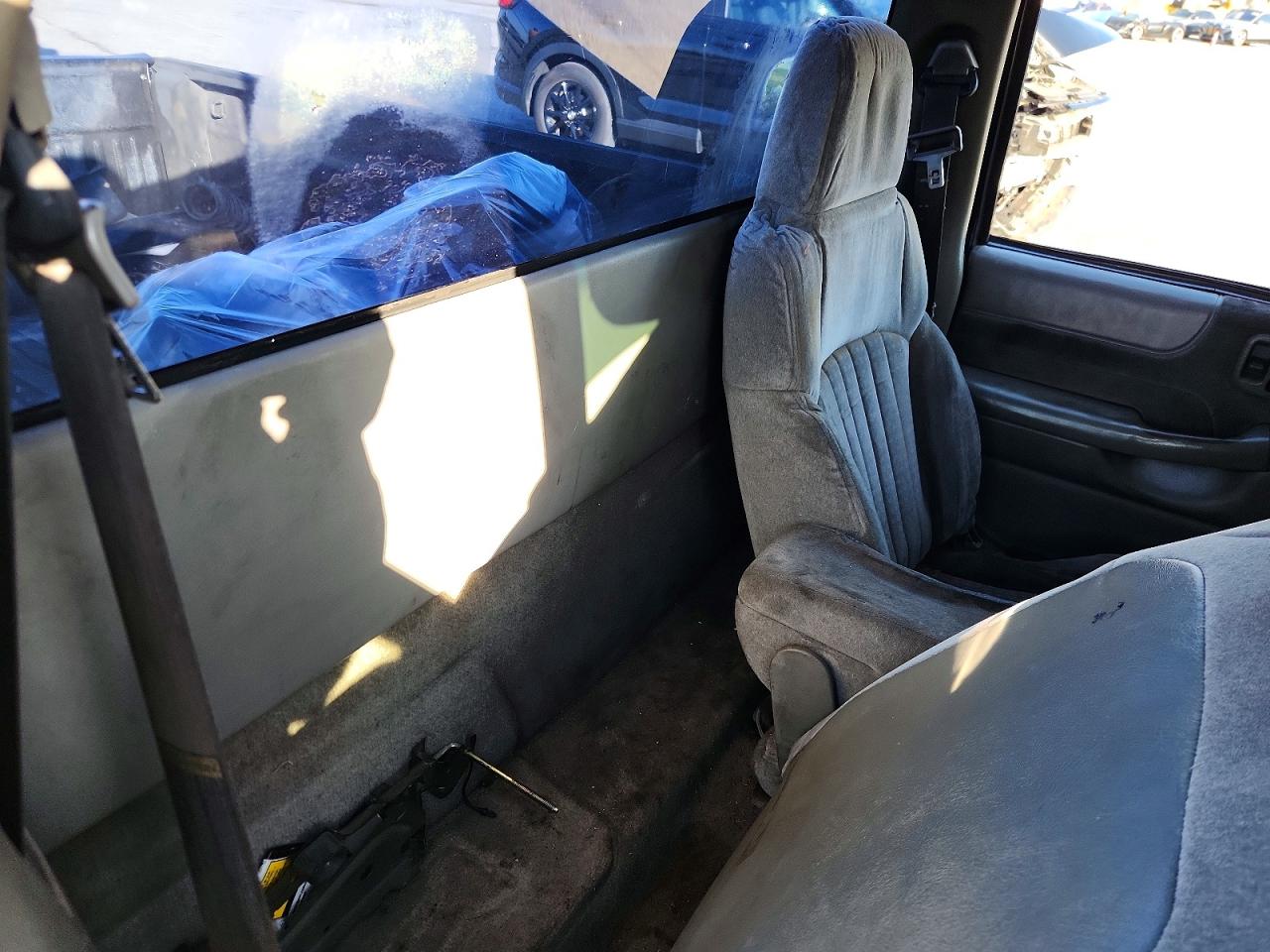1999 Chevrolet S Truck S10 Black vin: 1GCCS1446XK170453