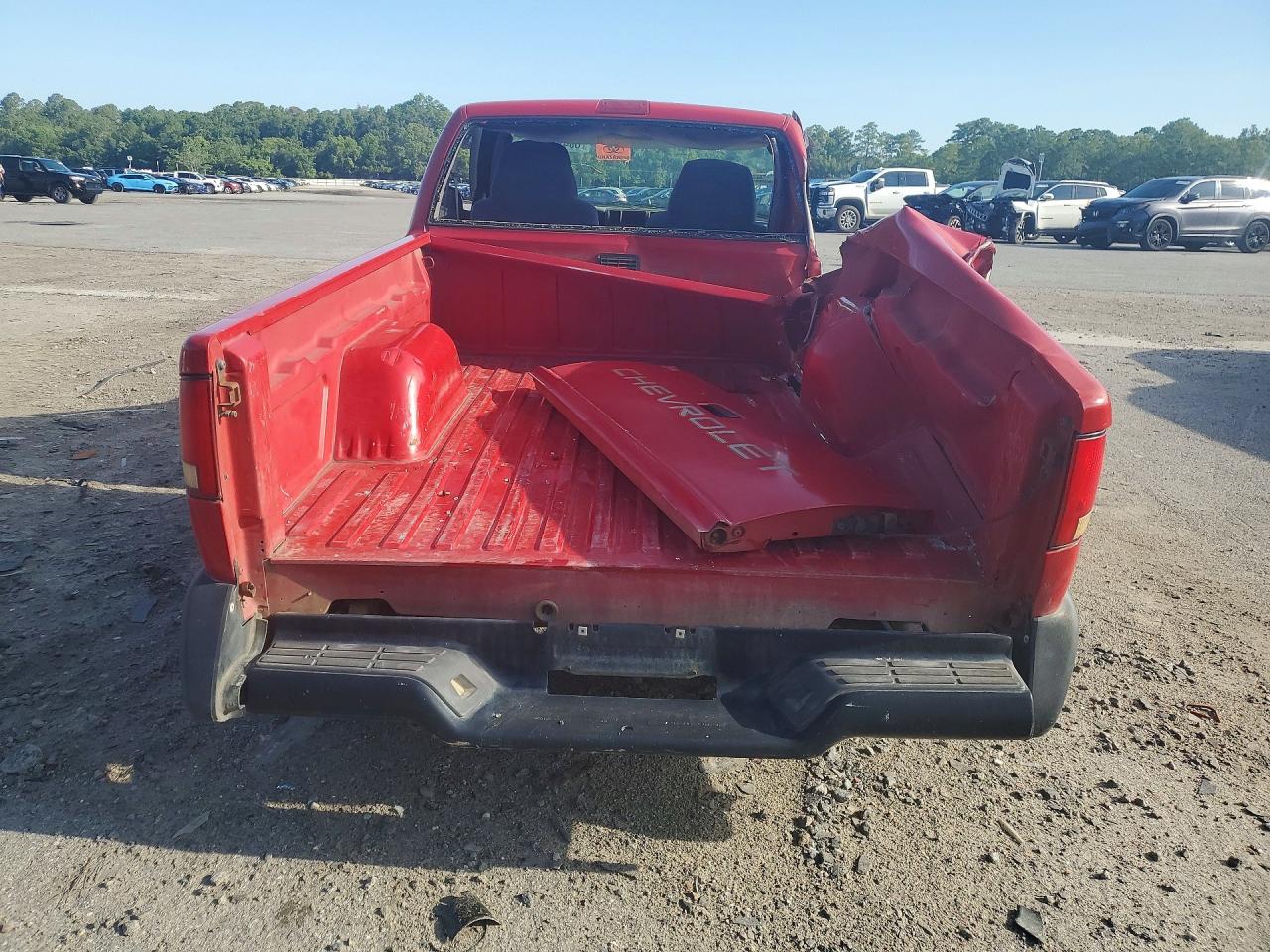 1995 Chevrolet S Truck S10 Red vin: 1GCCS1447S8203305
