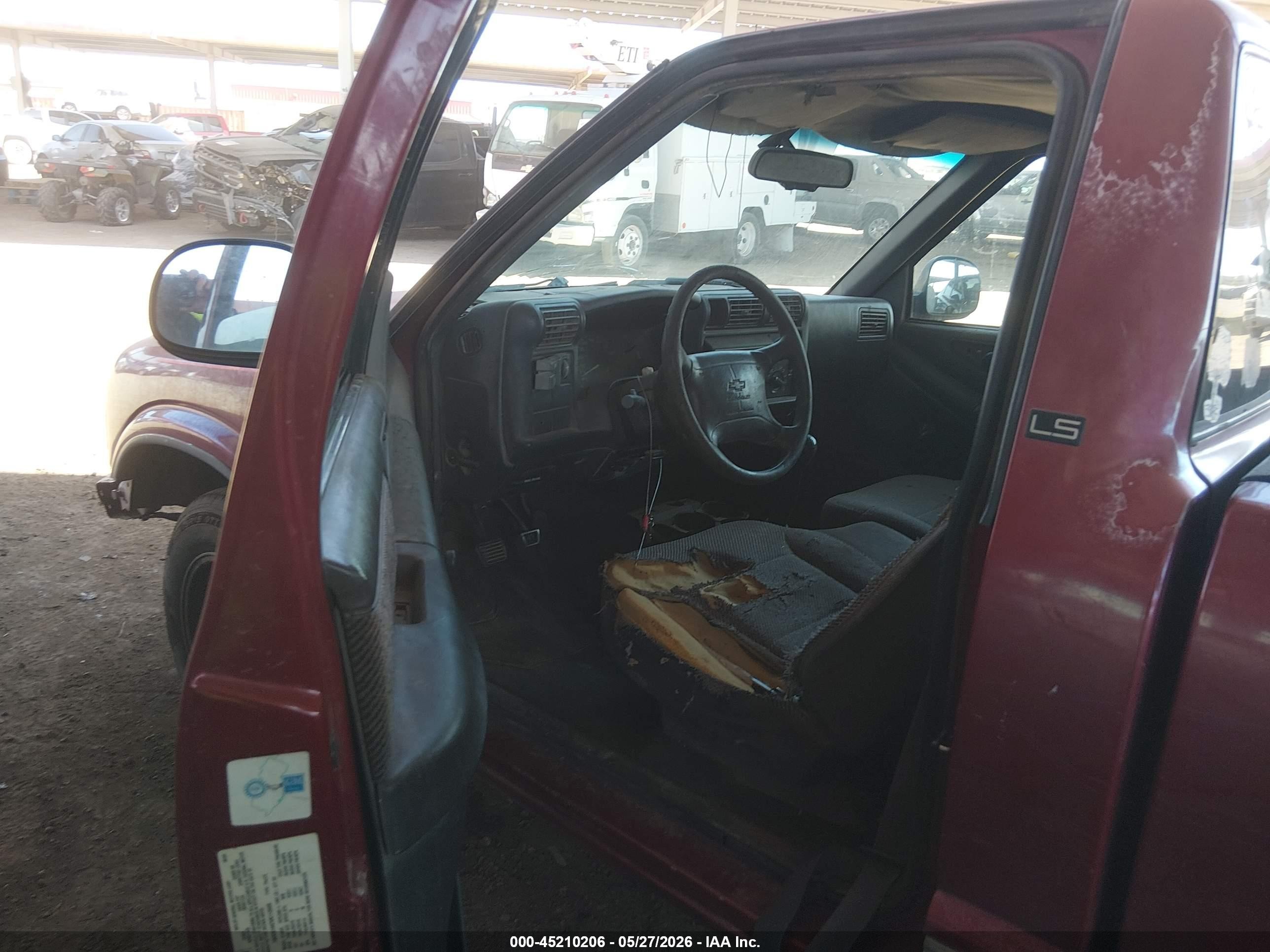 1997 Chevrolet S-10 Ls Fleetside Cmi Maroon vin: 1GCCS1447VK112008