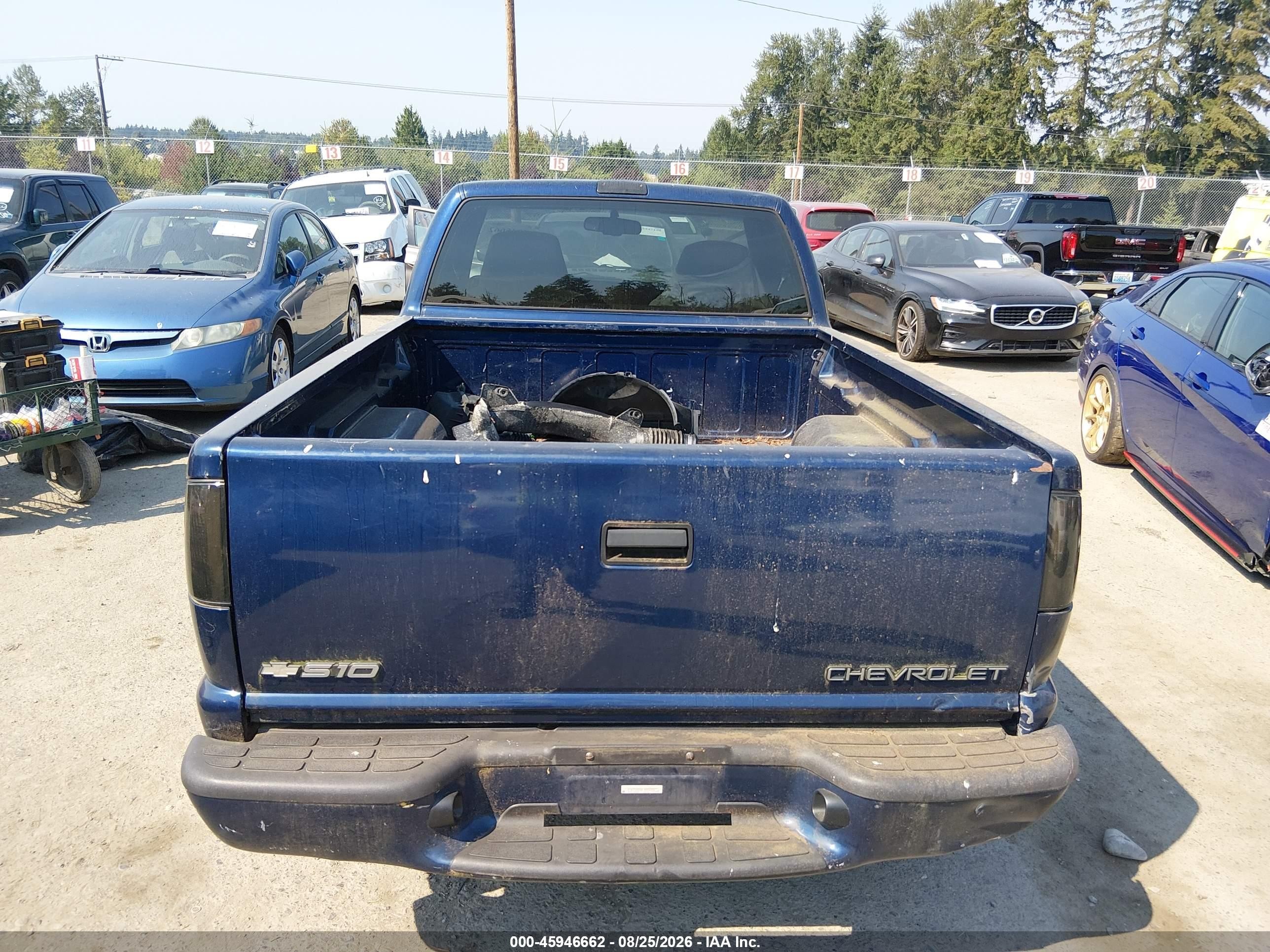 1999 Chevrolet S-10 Ls Blue vin: 1GCCS1447XK230241
