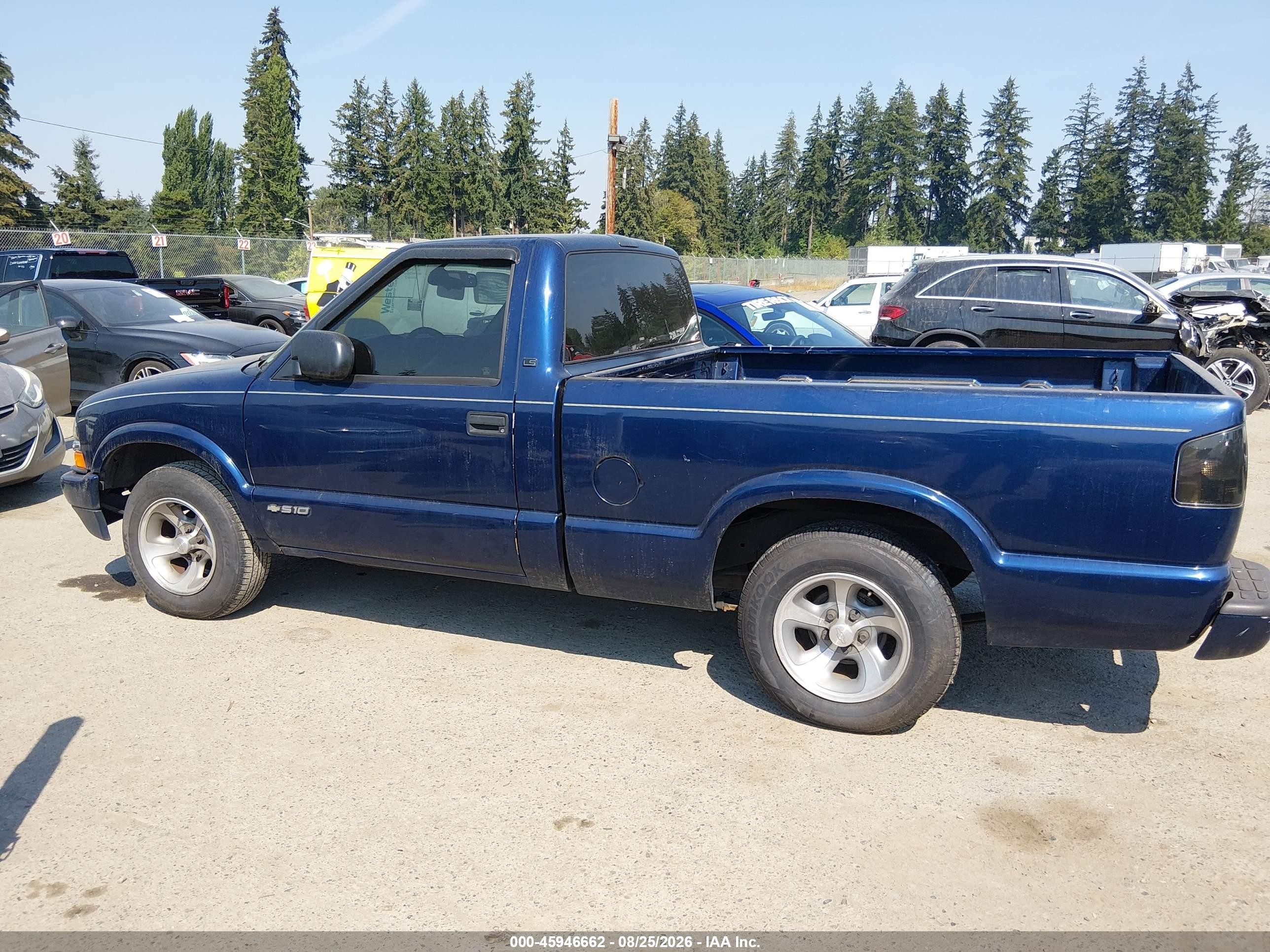 1999 Chevrolet S-10 Ls Blue vin: 1GCCS1447XK230241