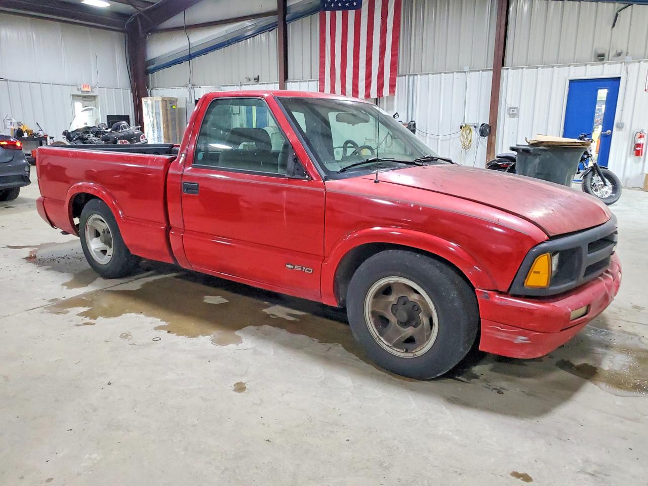 1997 Chevrolet S Truck S10 Red vin: 1GCCS1448VK244064