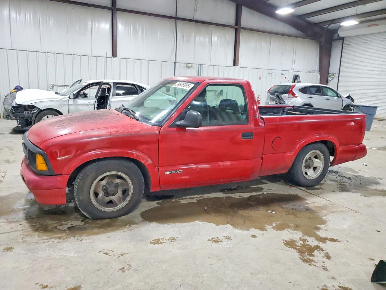 1997 Chevrolet S Truck S10 Red vin: 1GCCS1448VK244064