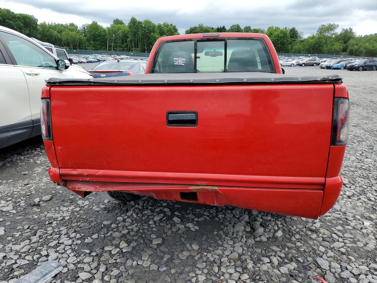 2000 Chevrolet S Truck S10 Красный vin: 1GCCS1448YK170214