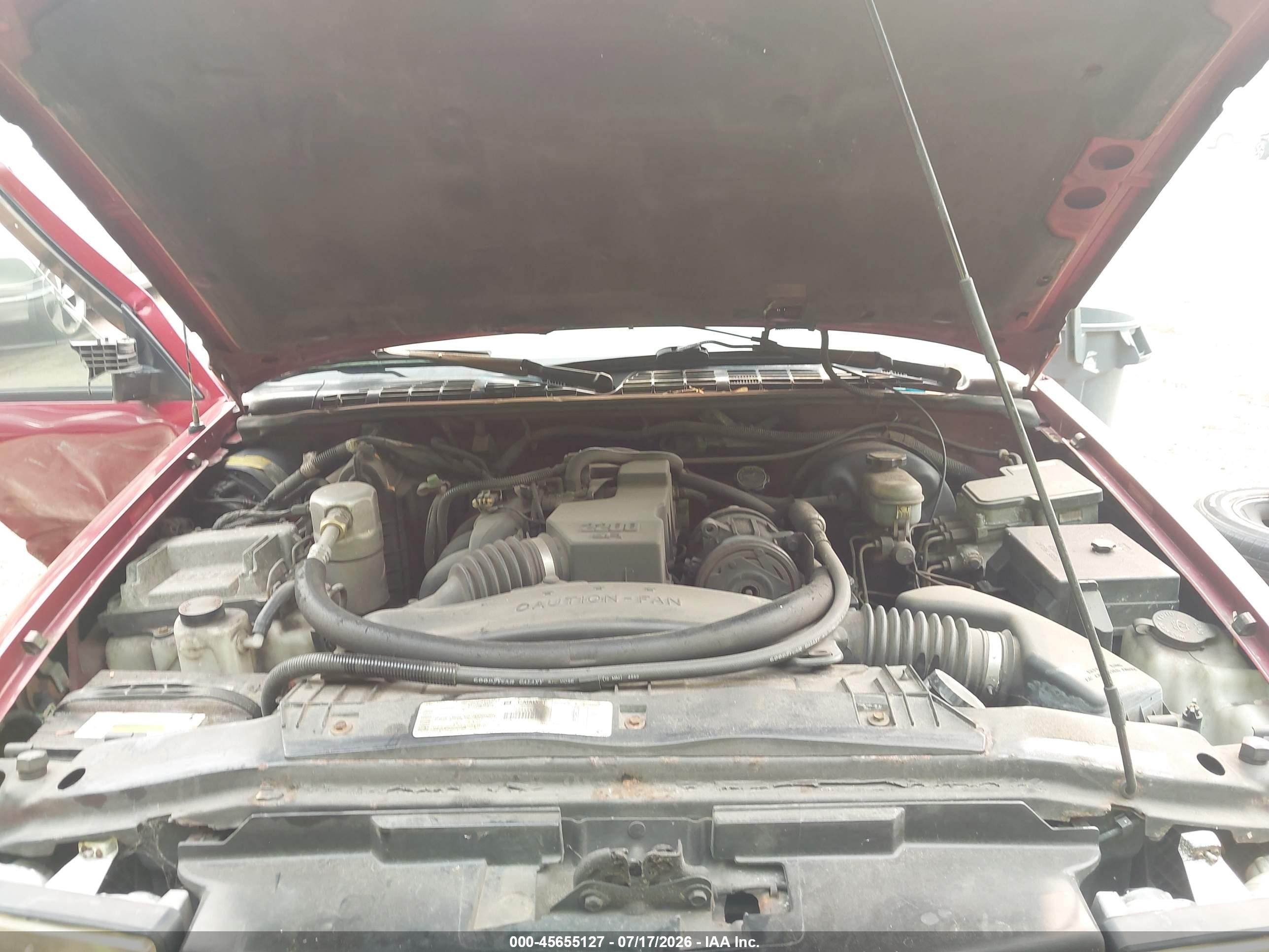 1999 Chevrolet S-10 Ls Red vin: 1GCCS1449X8141994