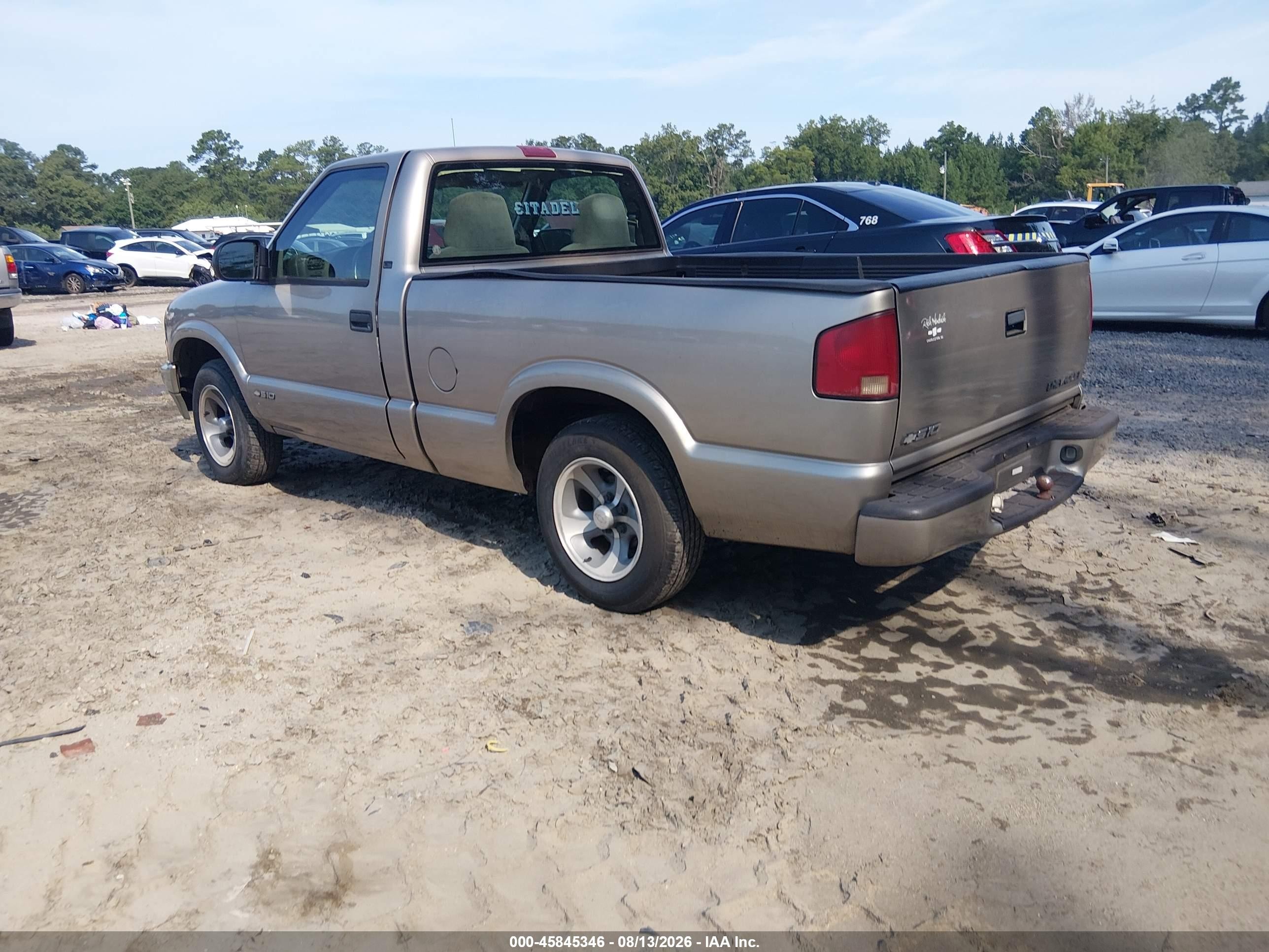 1999 Chevrolet S-10 Ls Beige vin: 1GCCS1449XK179678