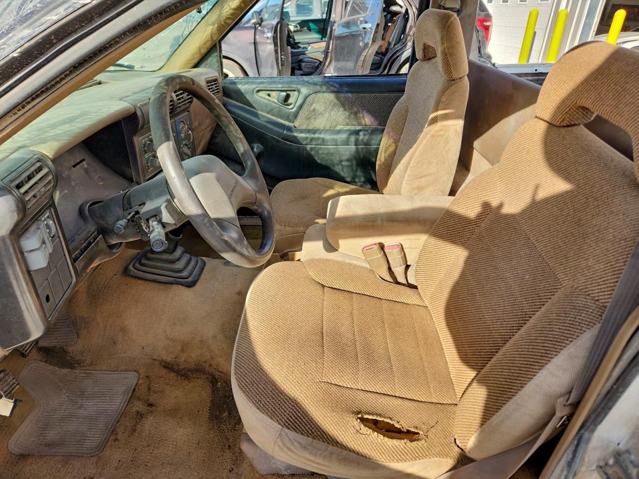 1994 Chevrolet S Truck S10 White vin: 1GCCS144XR8194920