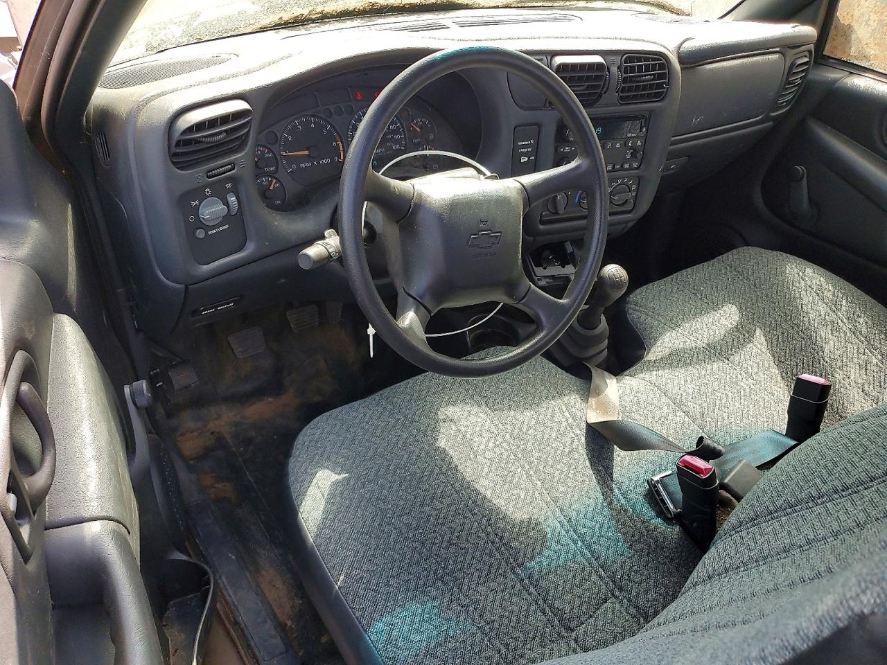 2002 Chevrolet S Truck S10 Brown vin: 1GCCS145028254766