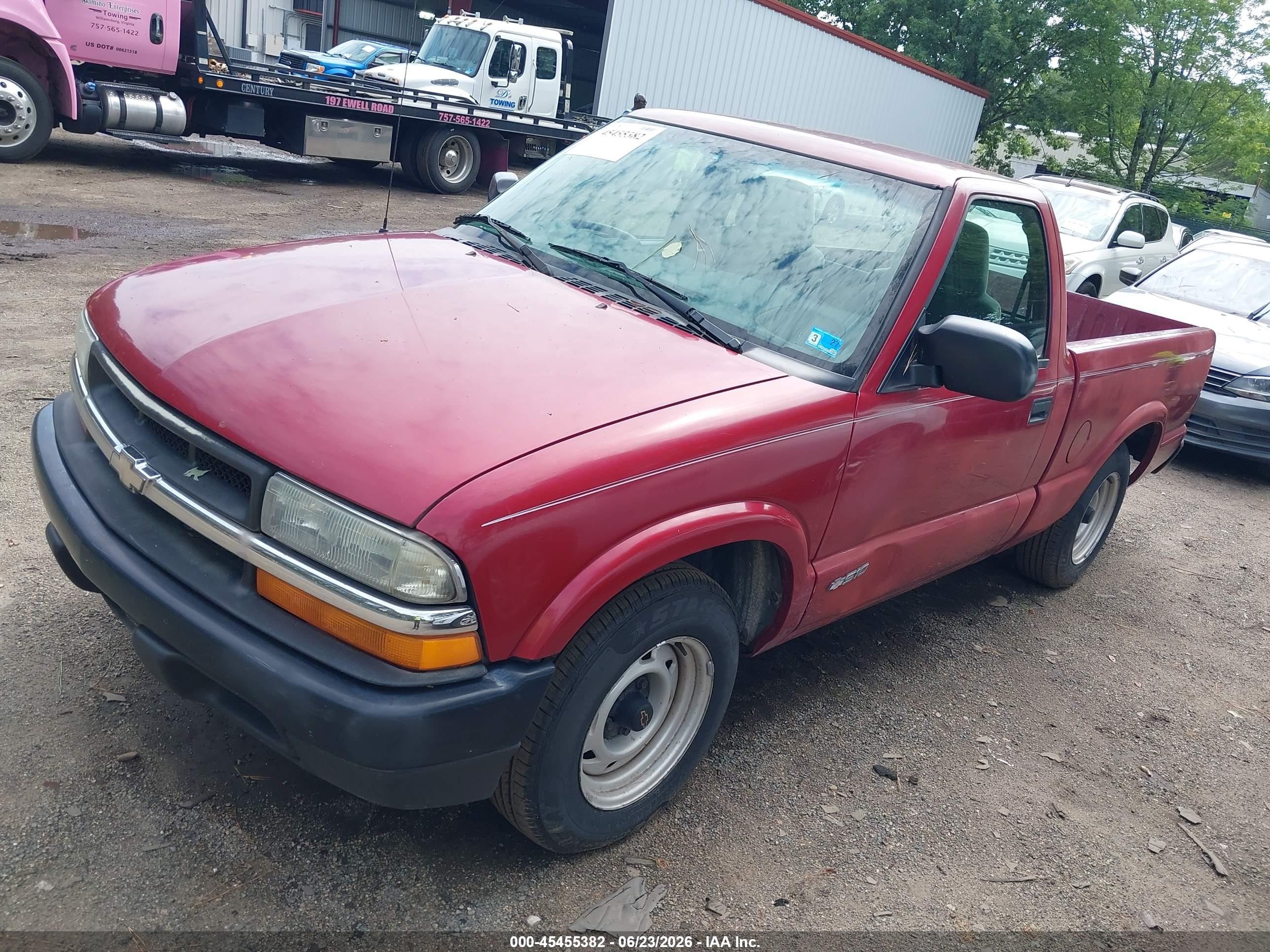 2002 Chevrolet S-10   Red vin: 1GCCS145228245499