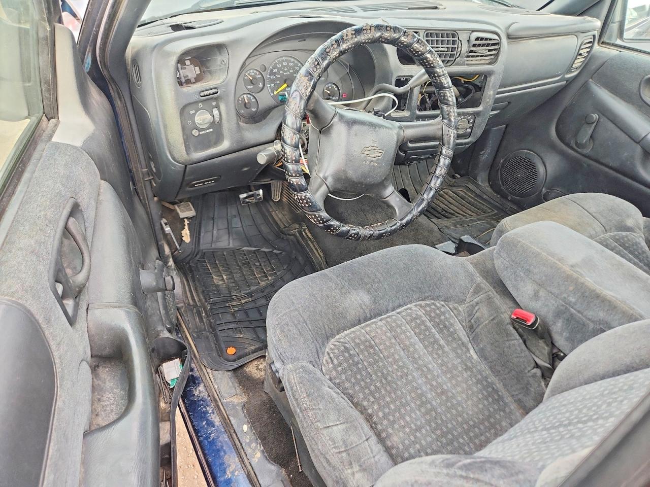 2000 Chevrolet S Truck S10 Blue vin: 1GCCS1452YK221568