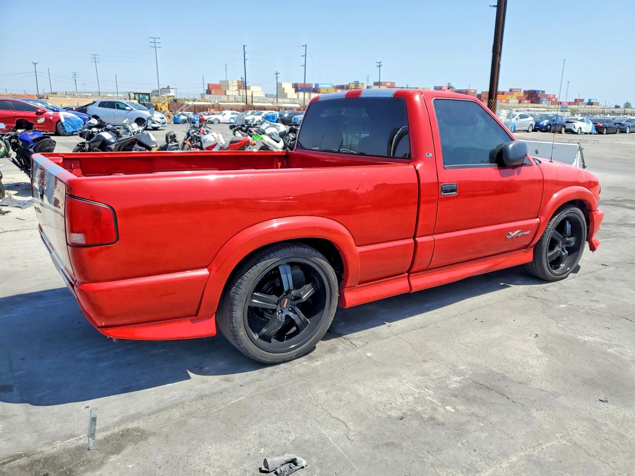2001 Chevrolet S Truck S10 Red vin: 1GCCS145318140548