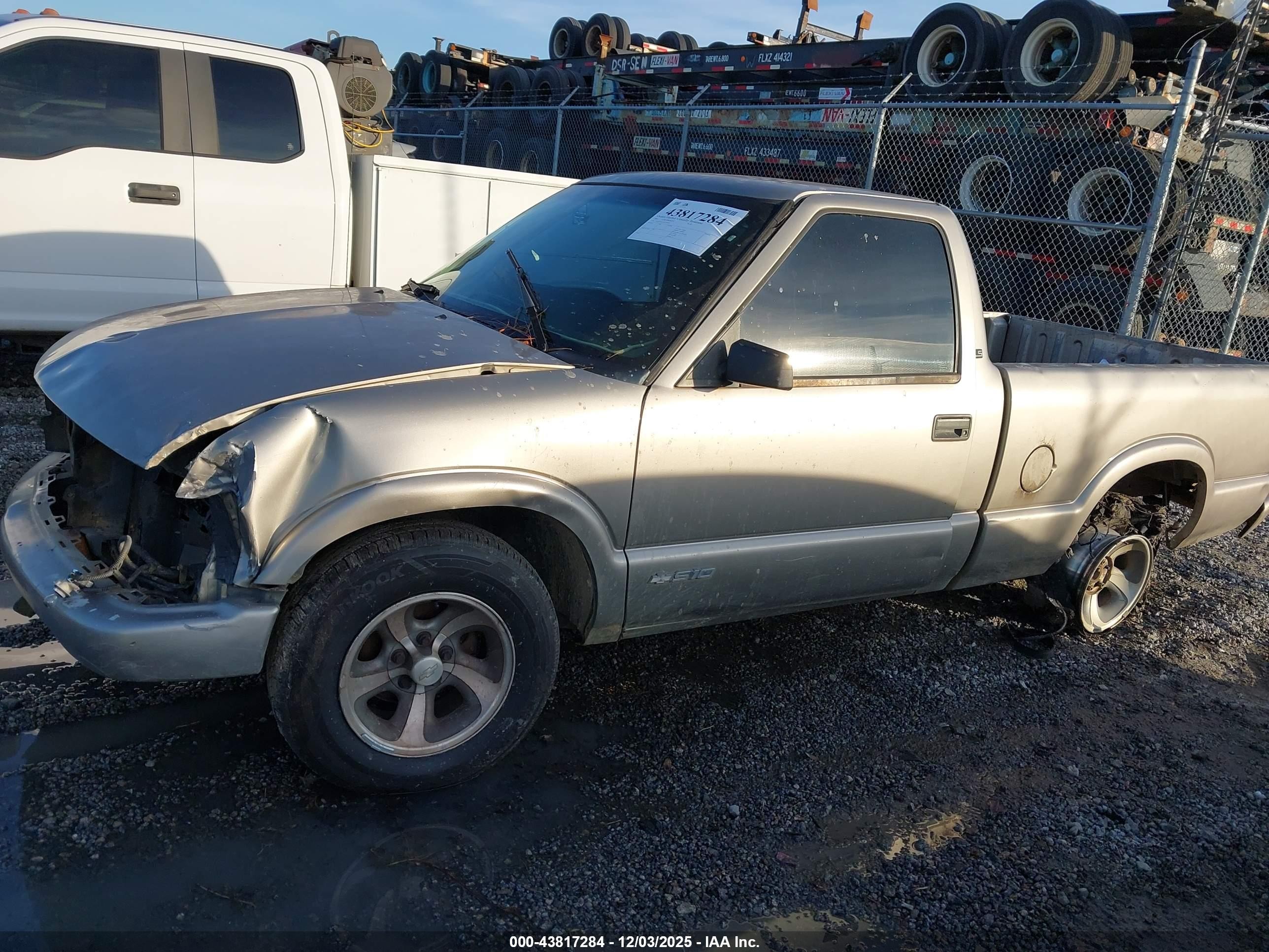 2001 Chevrolet S-10 Ls Champagne vin: 1GCCS14531K109030
