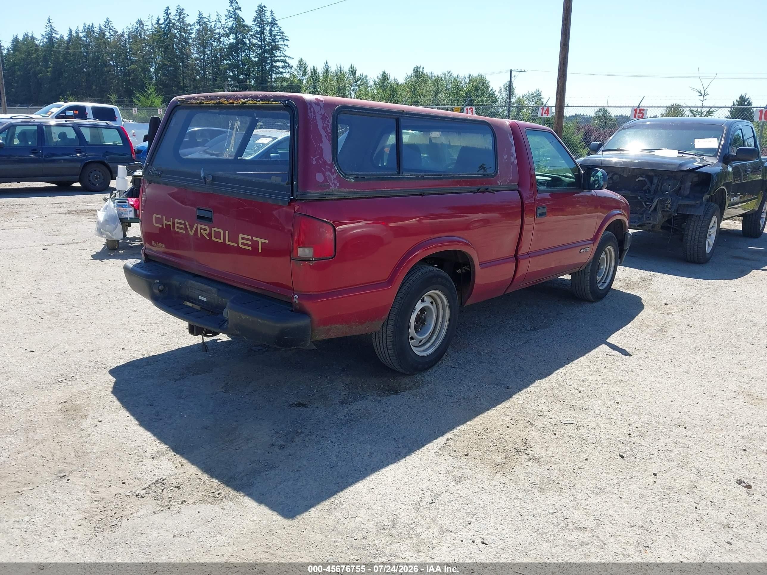 2002 Chevrolet S-10   Красный vin: 1GCCS145328169226