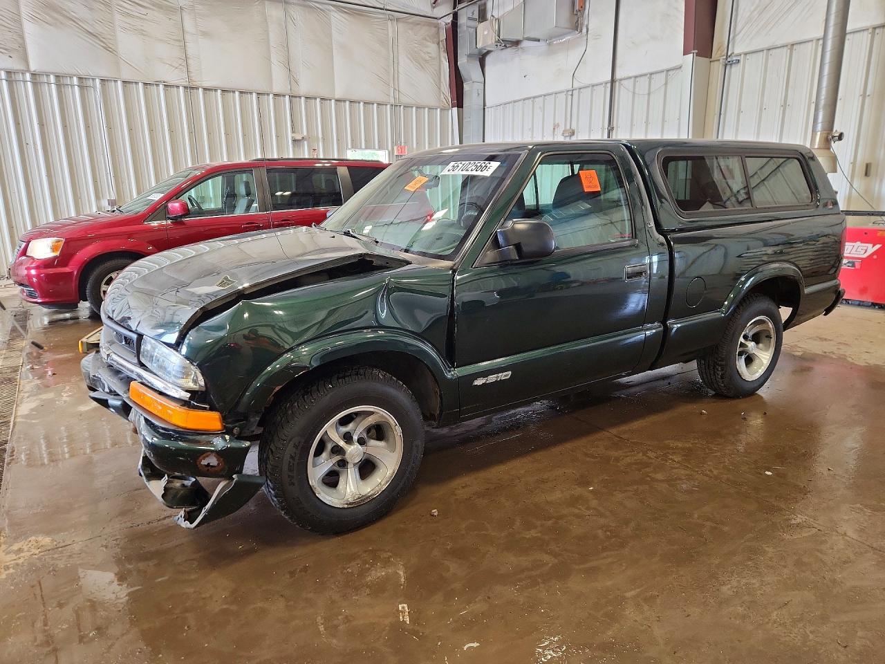 2001 Chevrolet S Truck S10 Green vin: 1GCCS145418240433