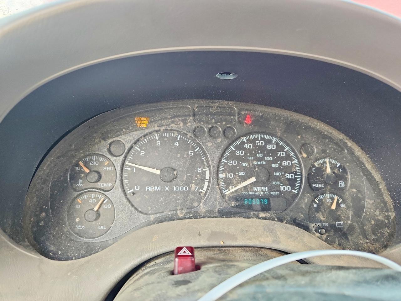2002 Chevrolet S Truck S10 Red vin: 1GCCS145428100352