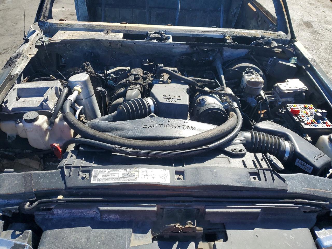 2002 Chevrolet S Truck S10 Gray vin: 1GCCS145428258450