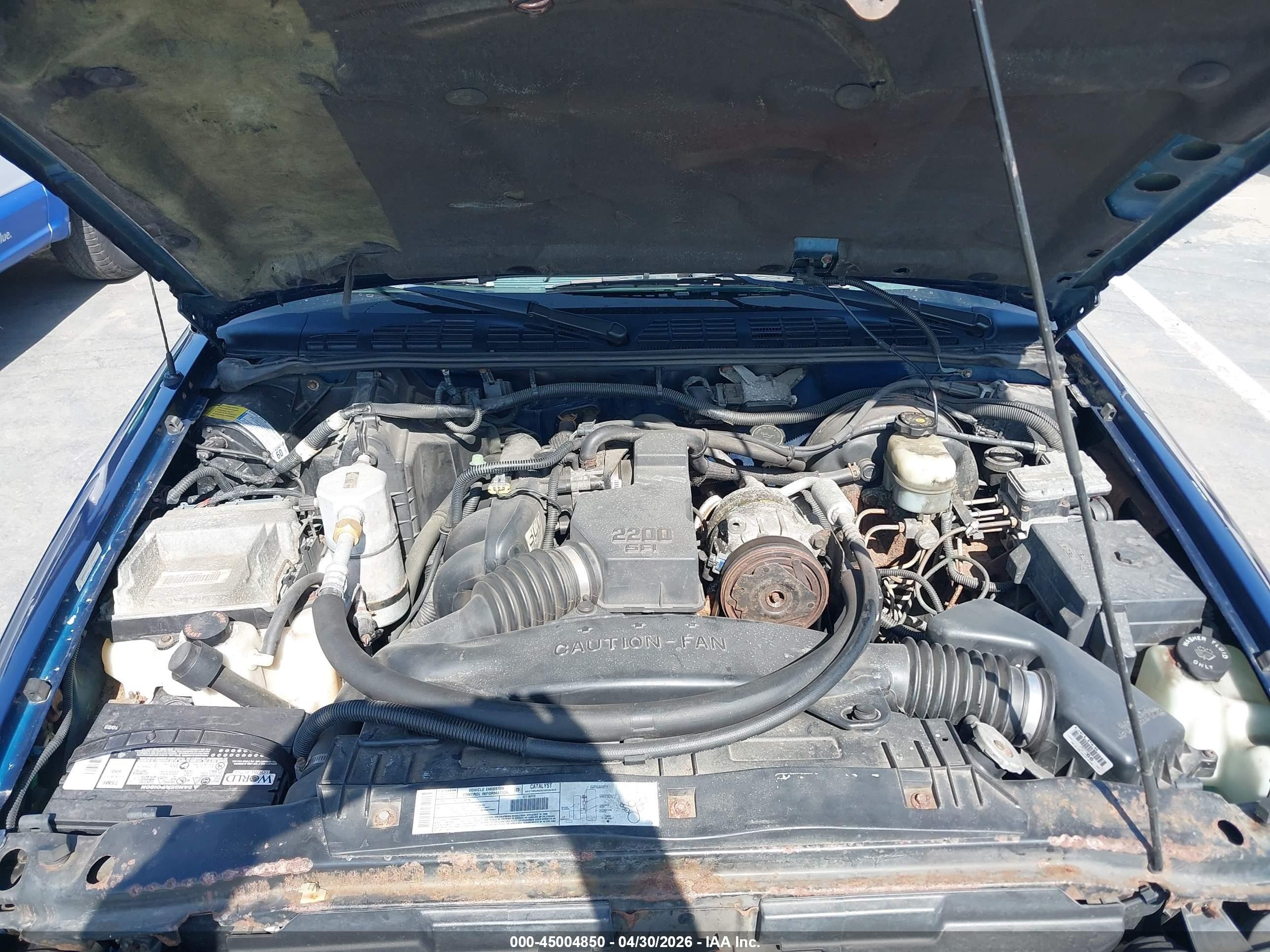 2000 Chevrolet S-10 Ls Blue vin: 1GCCS1455YK256458