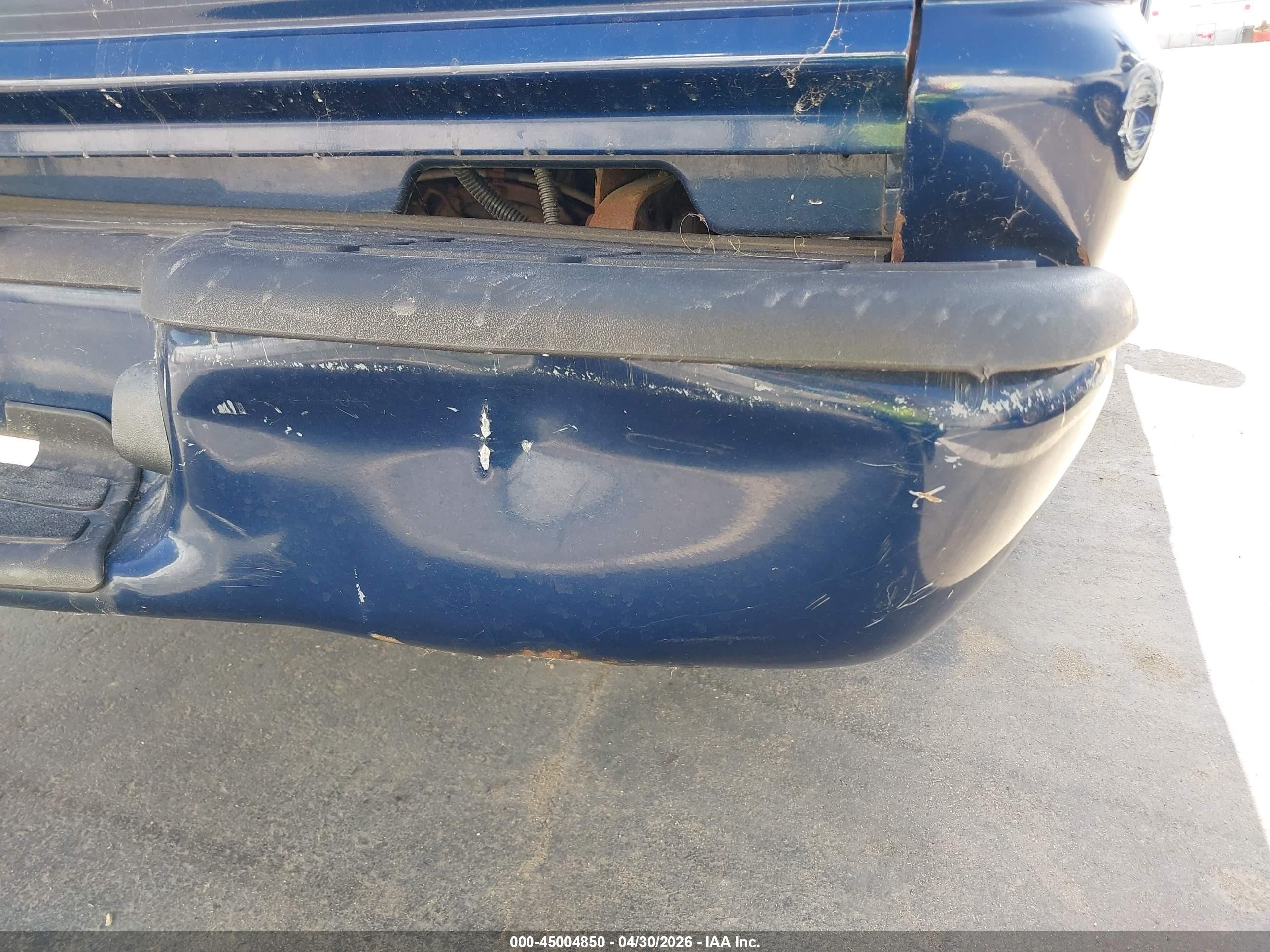 2000 Chevrolet S-10 Ls Blue vin: 1GCCS1455YK256458