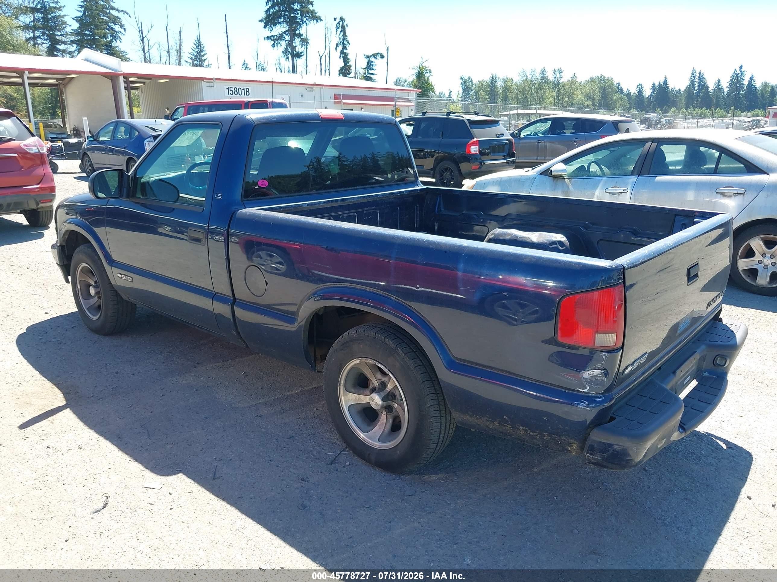 2002 Chevrolet S-10 Ls Dark Blue vin: 1GCCS145628104466