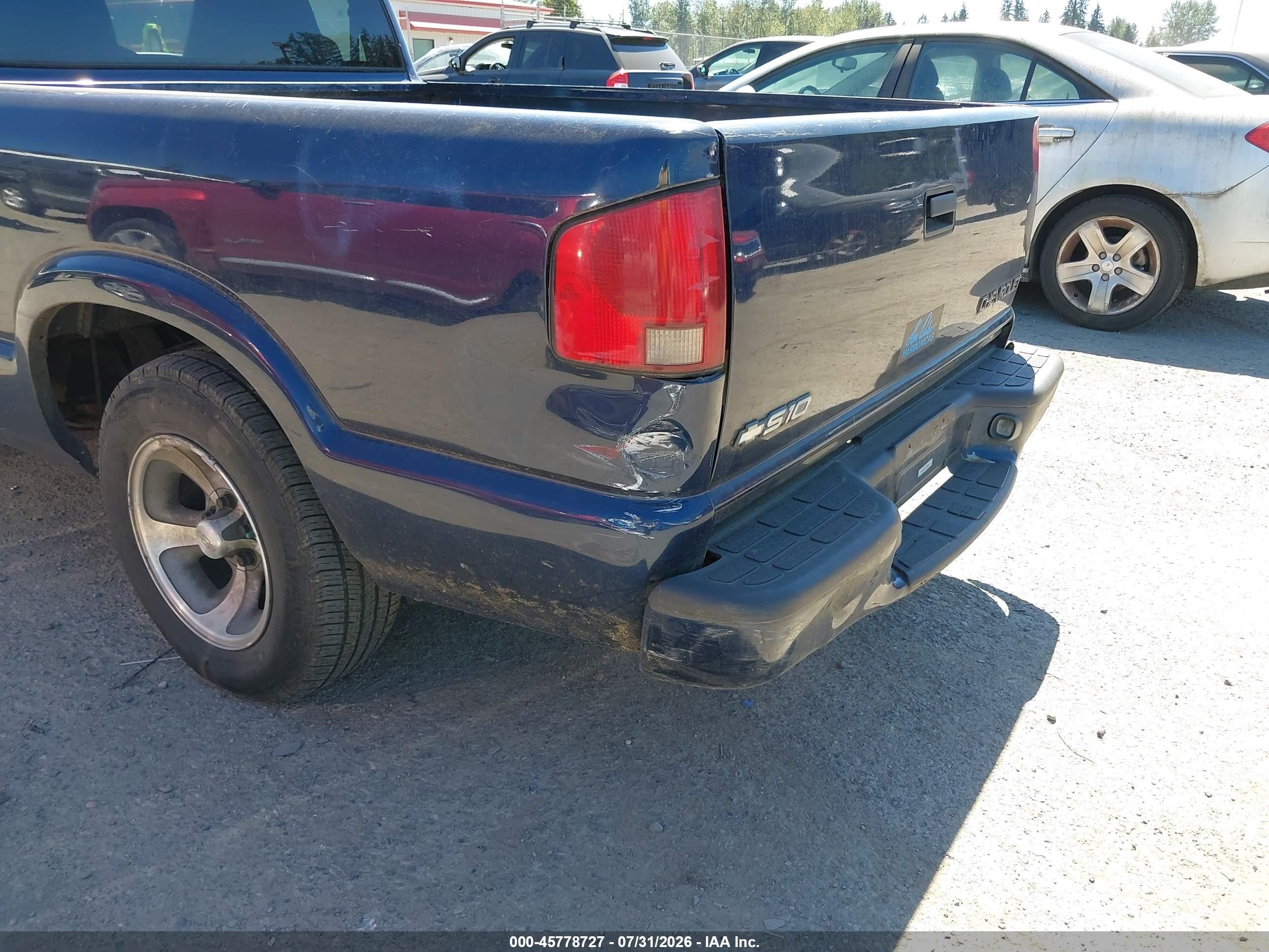 2002 Chevrolet S-10 Ls Dark Blue vin: 1GCCS145628104466