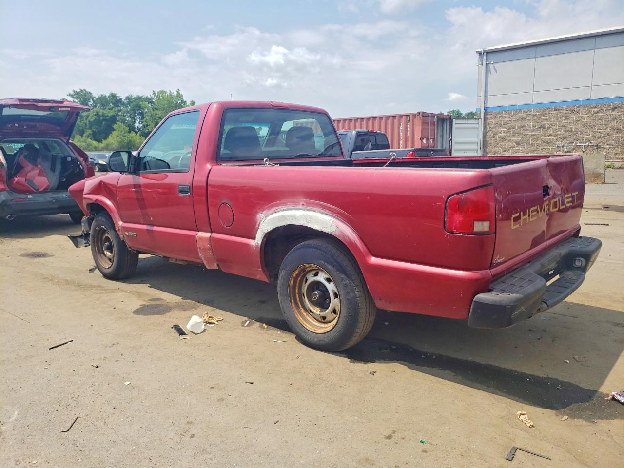 2001 Chevrolet S Truck S10 Red vin: 1GCCS14581K177162