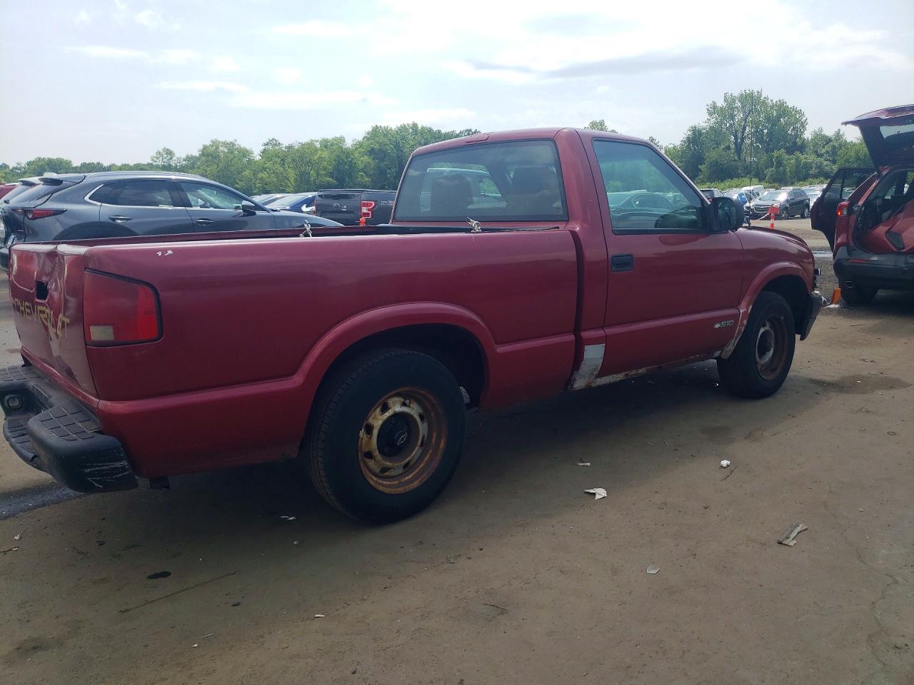 2001 Chevrolet S Truck S10 Red vin: 1GCCS14581K177162