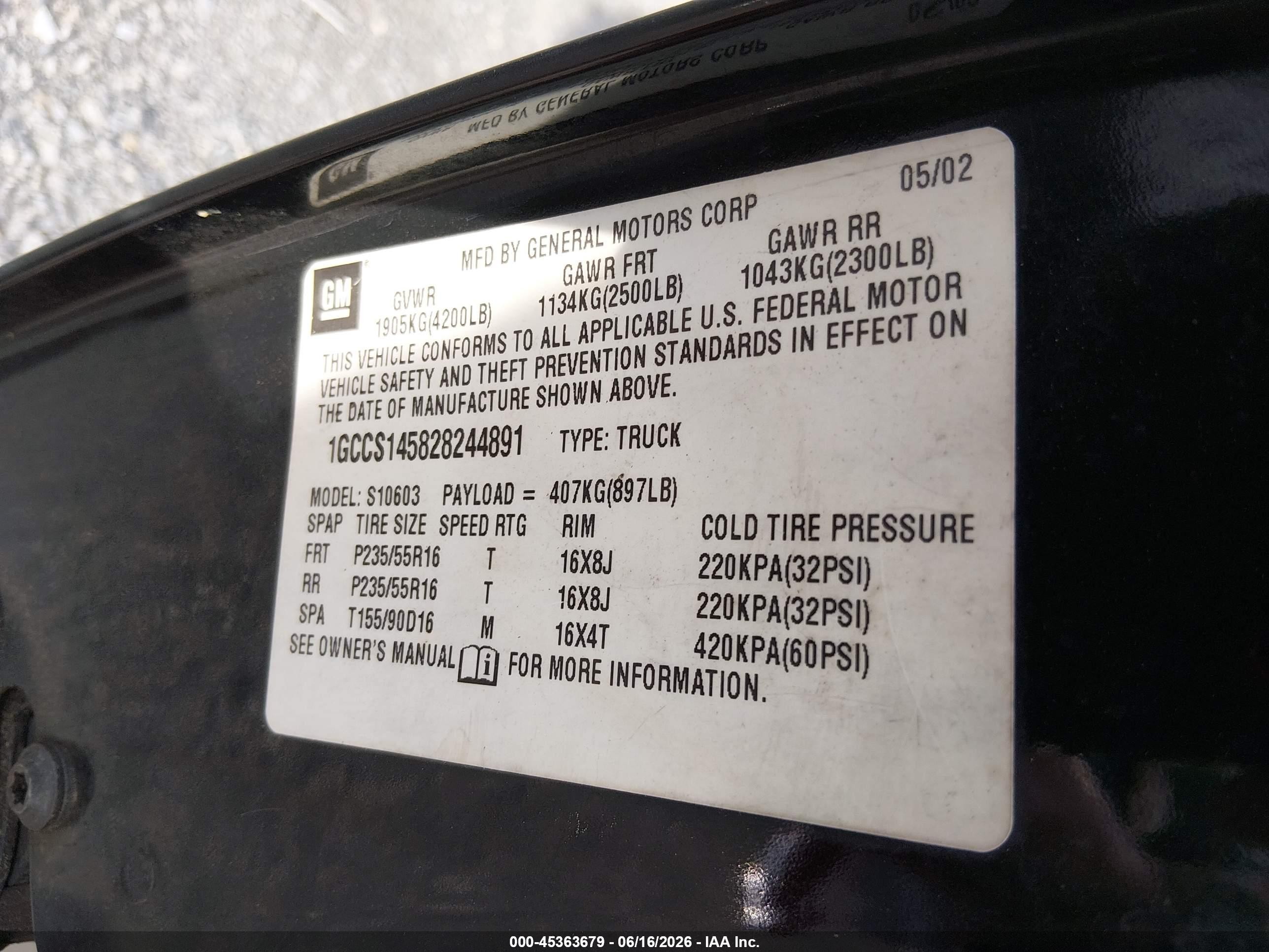 2002 Chevrolet S-10 Ls Black vin: 1GCCS145828244891