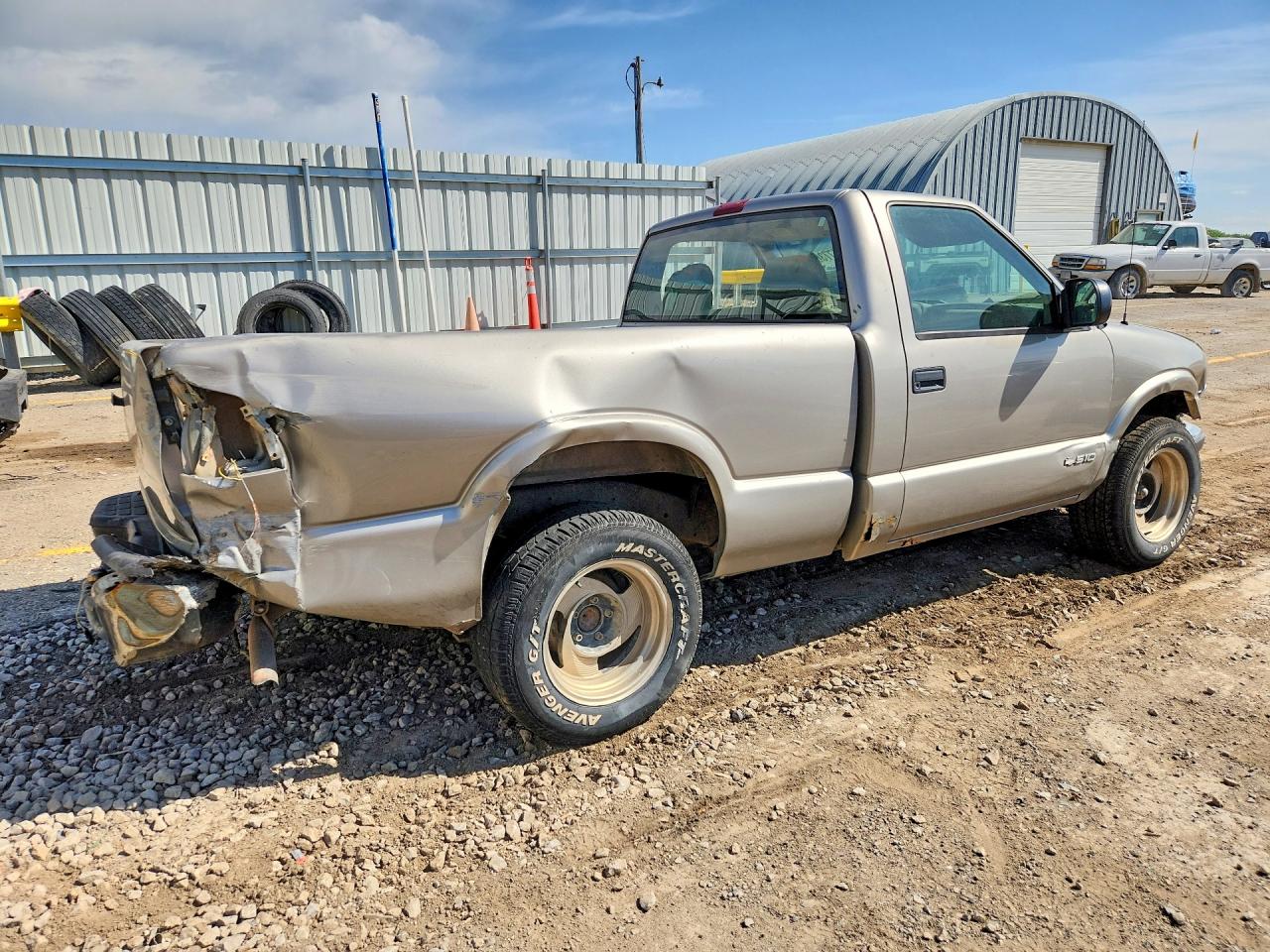 2002 Chevrolet S Truck S10 Gray vin: 1GCCS145928119432